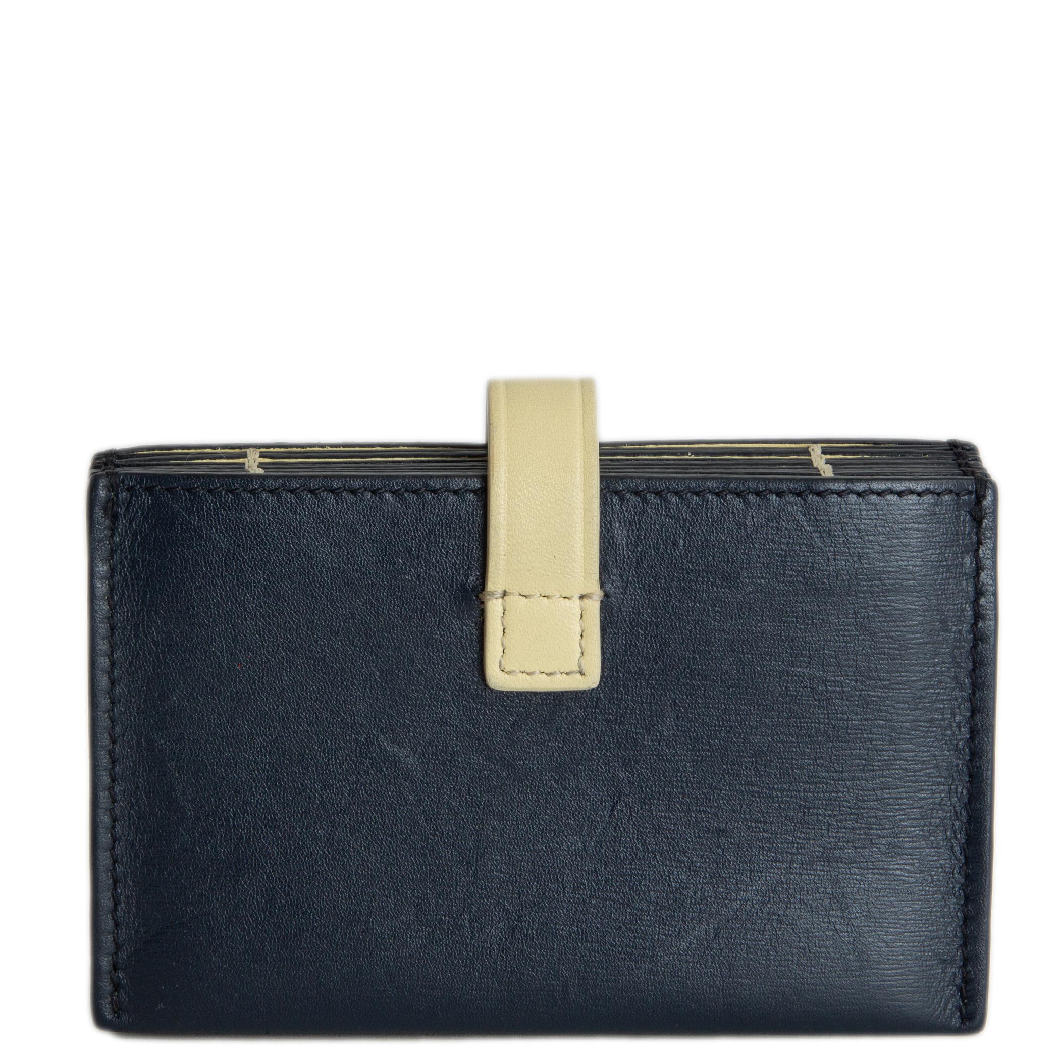 CELINE navy blue & vanilla leather CARD HOLDER Wallet In Good Condition In Zürich, CH