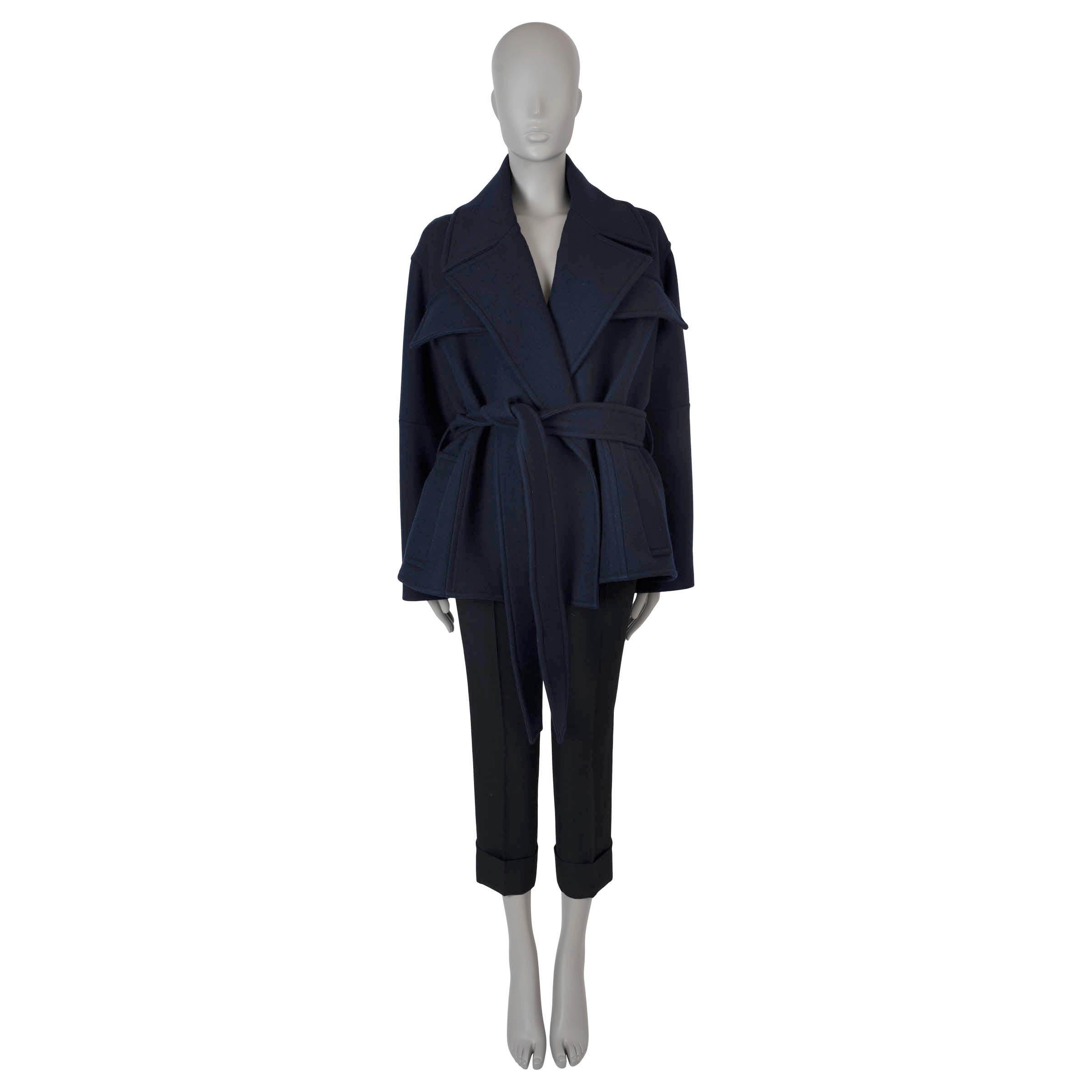 CELINE marineblauer BELTED TWILL-Erbsenmantel aus Wolle 40 M im Zustand „Hervorragend“ im Angebot in Zürich, CH