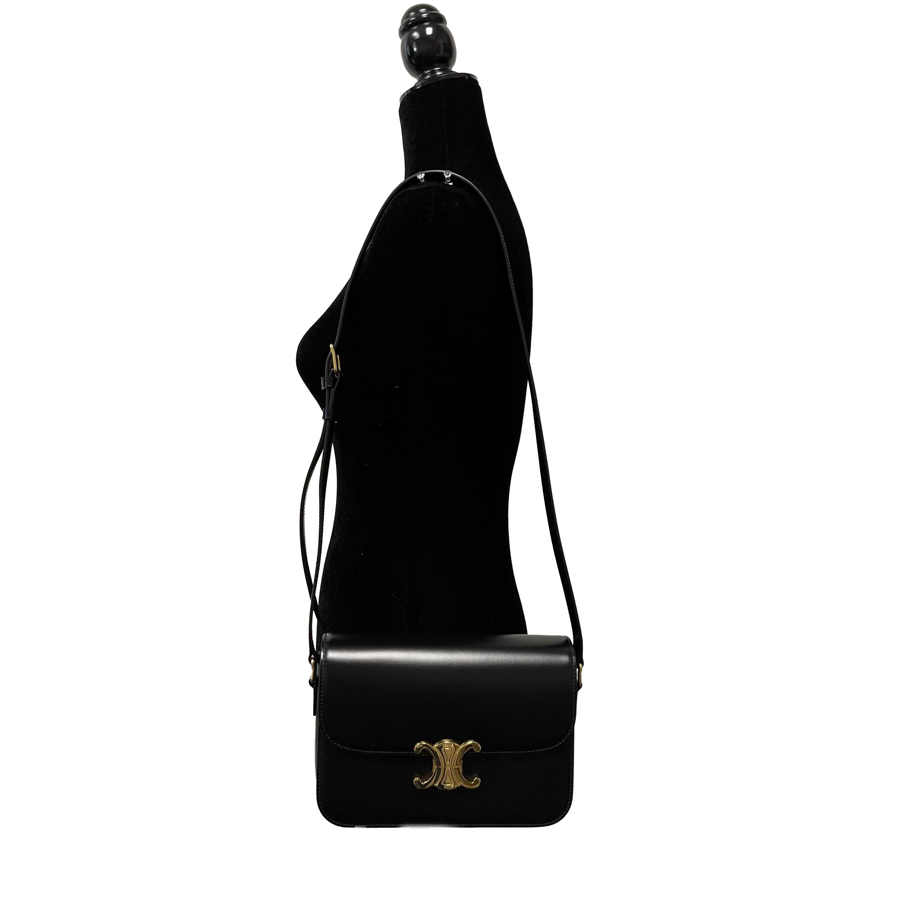 Celine - New w/o Tags - Triomphe Medium Black Shiny Calfskin Handbag 4