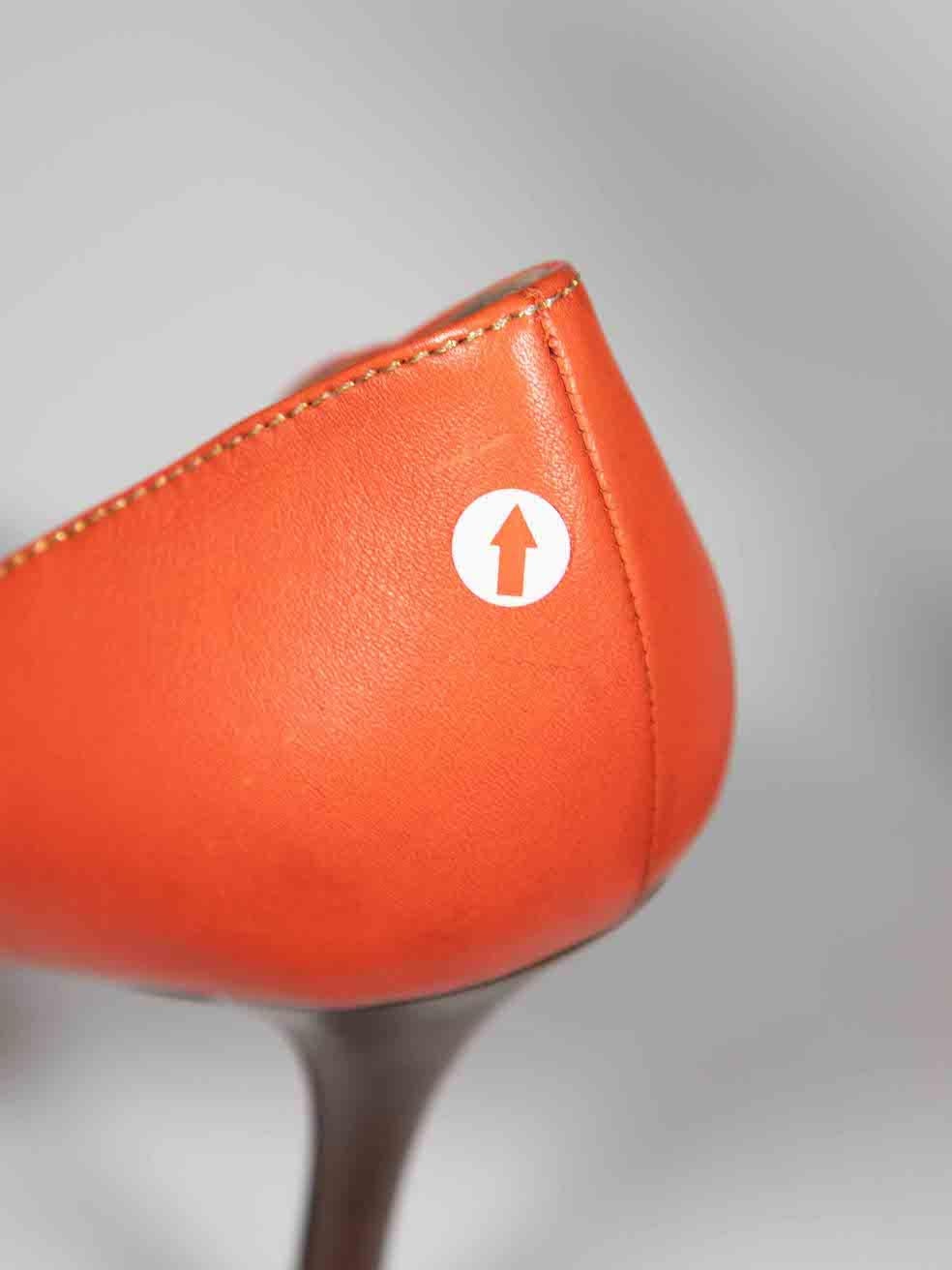 Céline Orange Leather Buckle Detail Sandals Size IT 38 For Sale 2