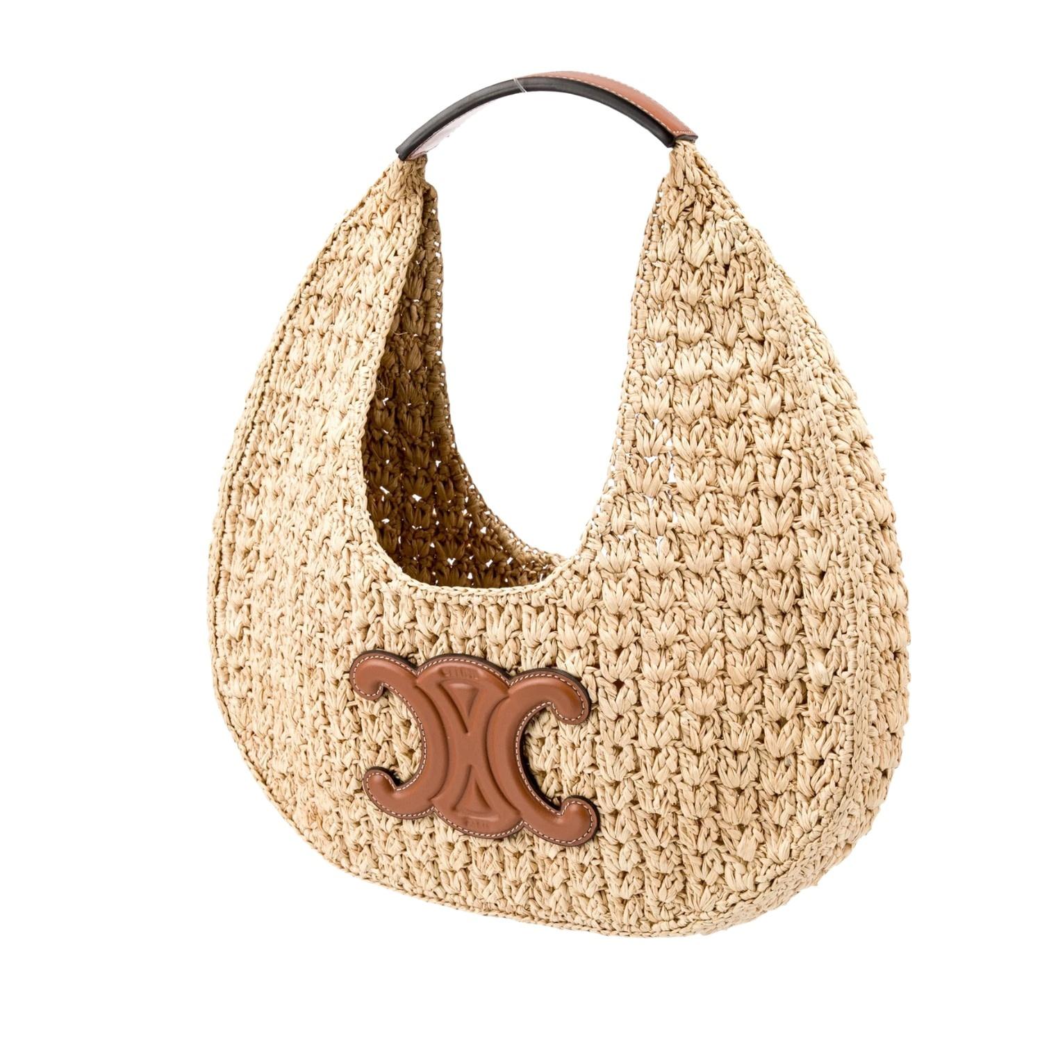 Color: Beige
Material: raffia with clafskin leather finishes
Comes with: generic dust bag
Condition: Very good. Bag is pristine with faint marks from light handling.
Made in France

Measurements~
Height 14”
Length 12”
Depth 3”
Drop: 8”