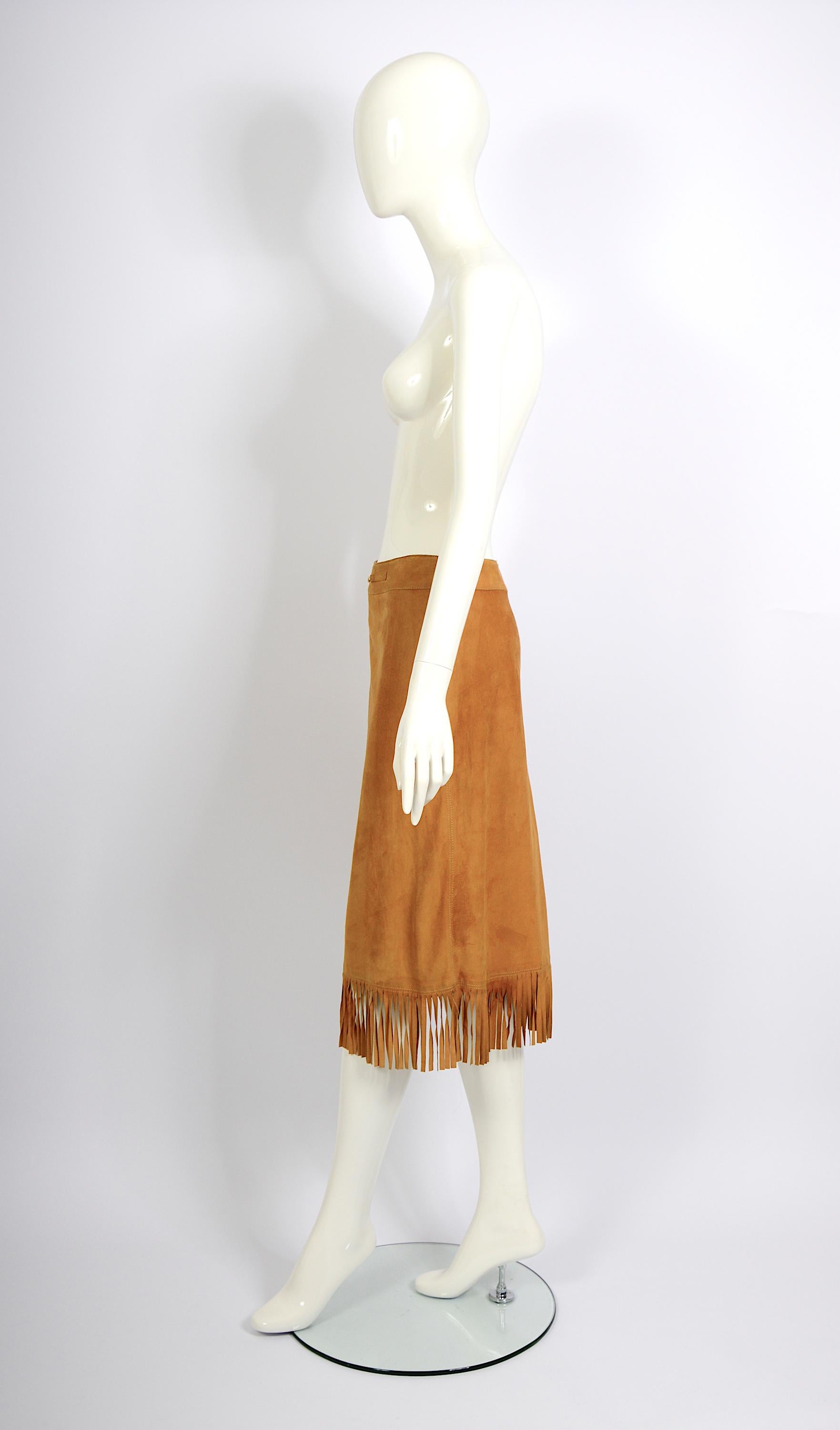 Women's Céline Paris 1970s vintage fringed suede A-line skirt For Sale