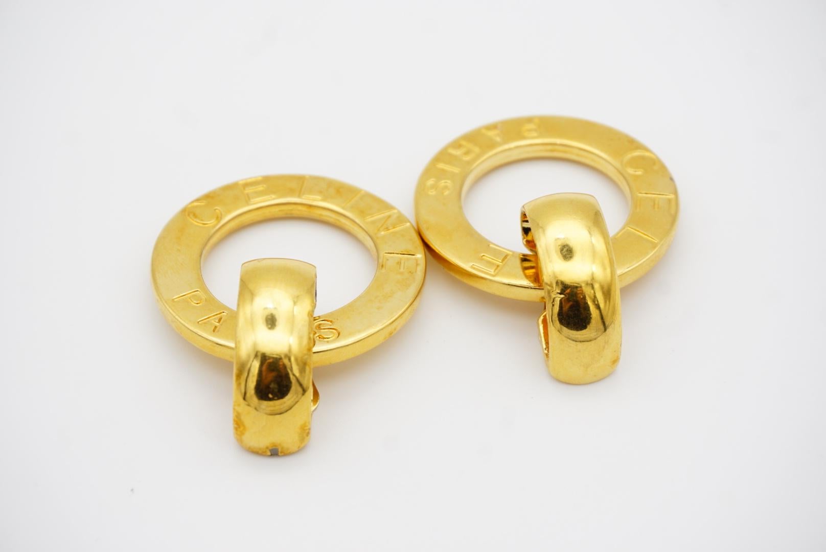 Celine Paris 1980s Vintage Massive Iconic Logo Circle Hoop Drop Clip Earrings en venta 8