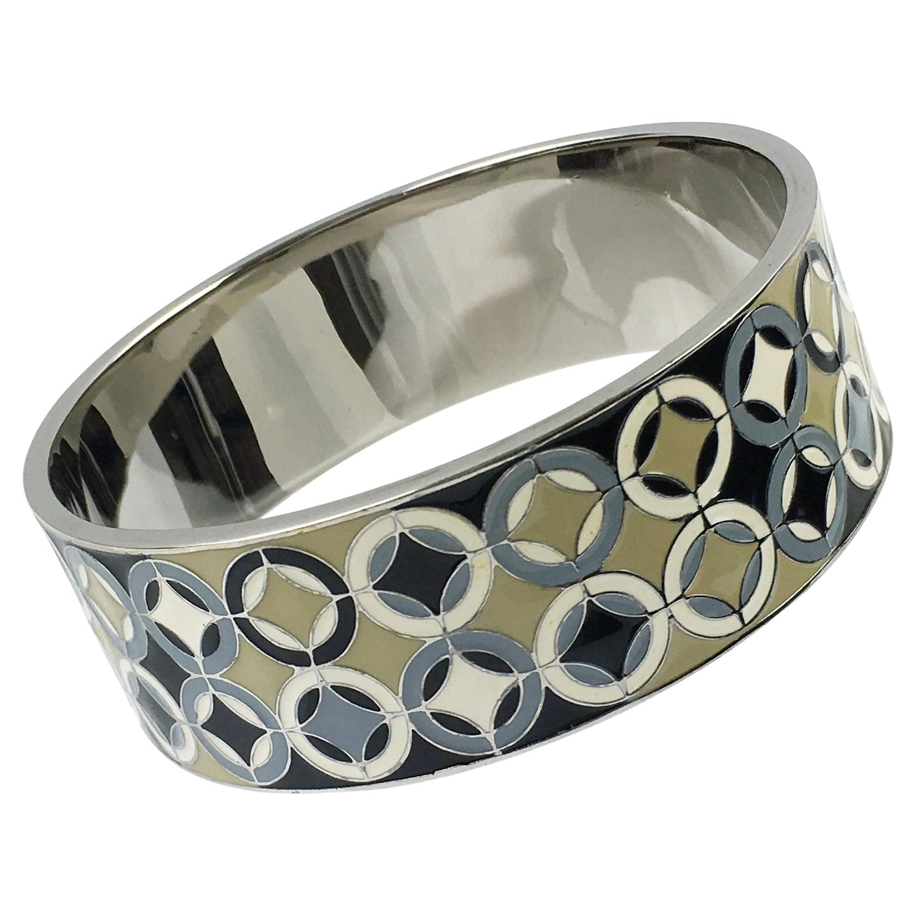 Celine Paris Bracciale Bangle in metallo argentato e smalto di ispirazione Art Deco in vendita