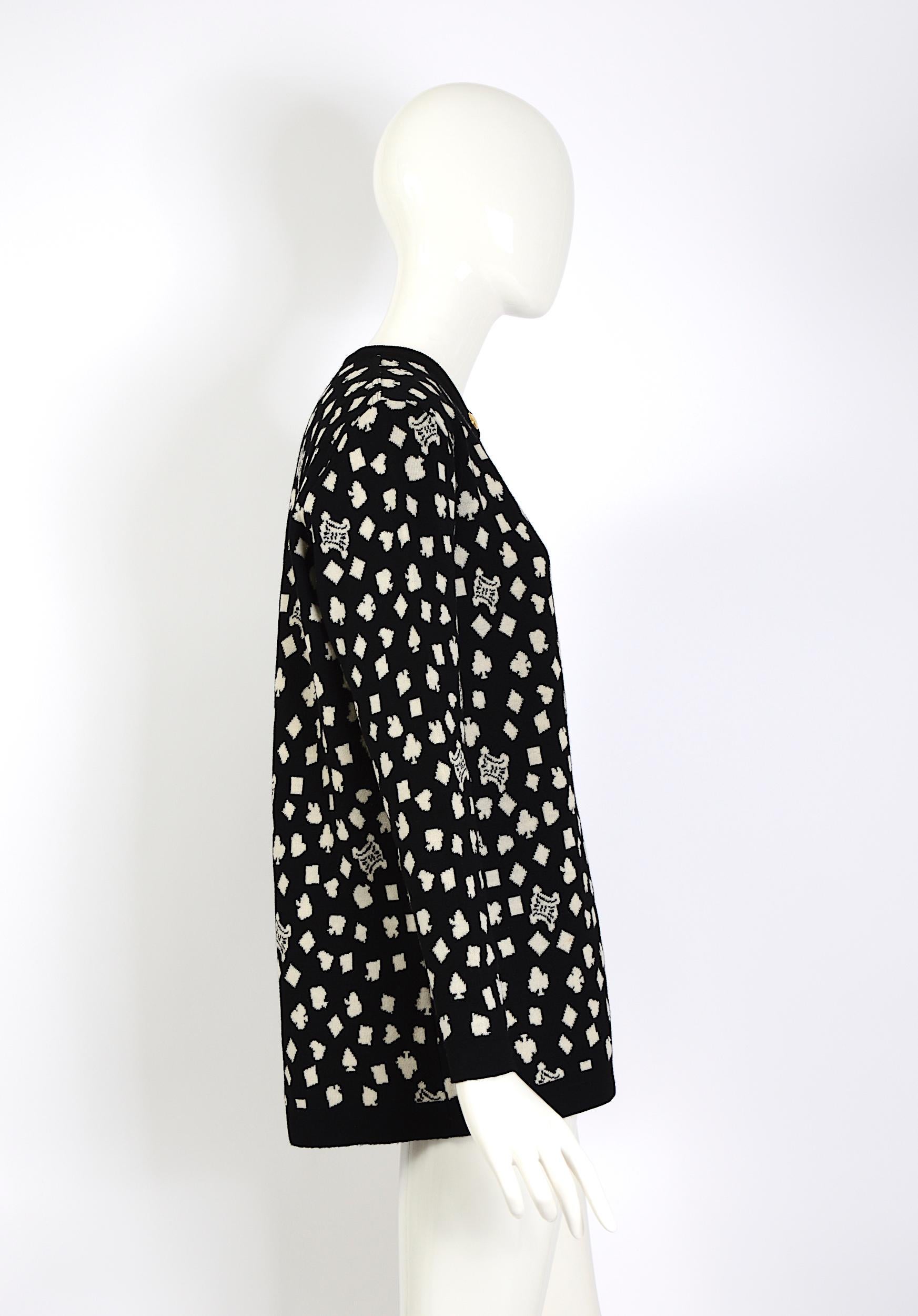 Celine Paris vintage 1980s black & white wool logo design pullover In Excellent Condition In Antwerpen, Vlaams Gewest