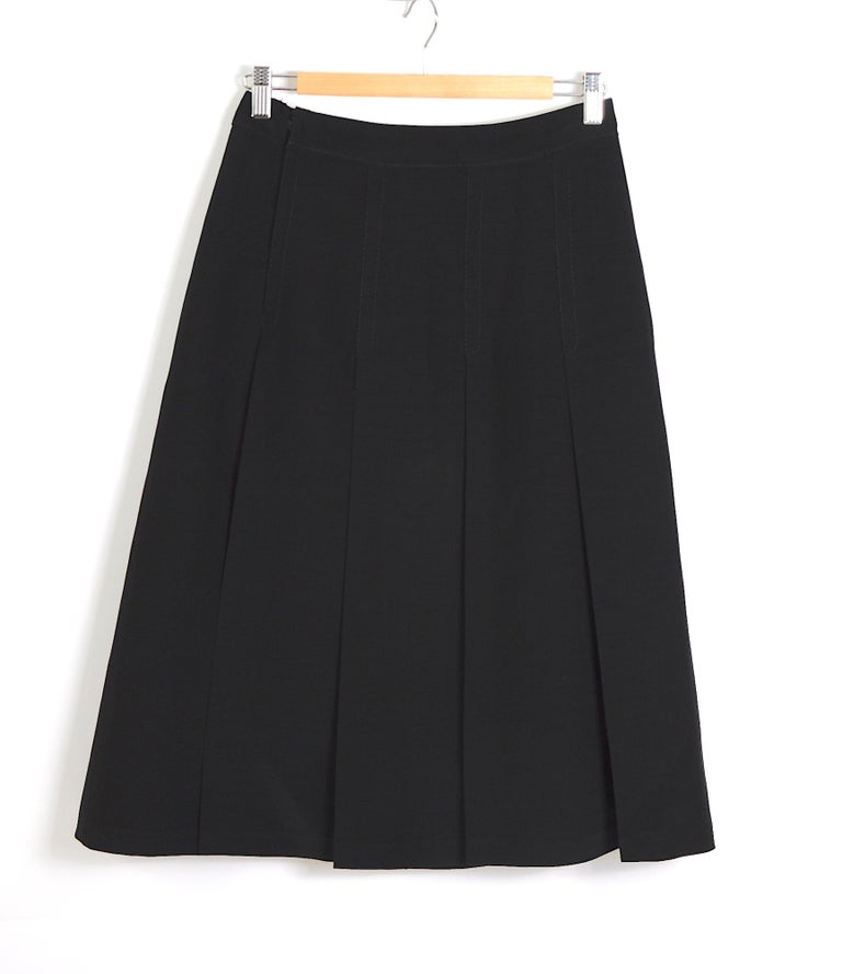 Céline Paris vintage black pleated skirt. For Sale at 1stdibs