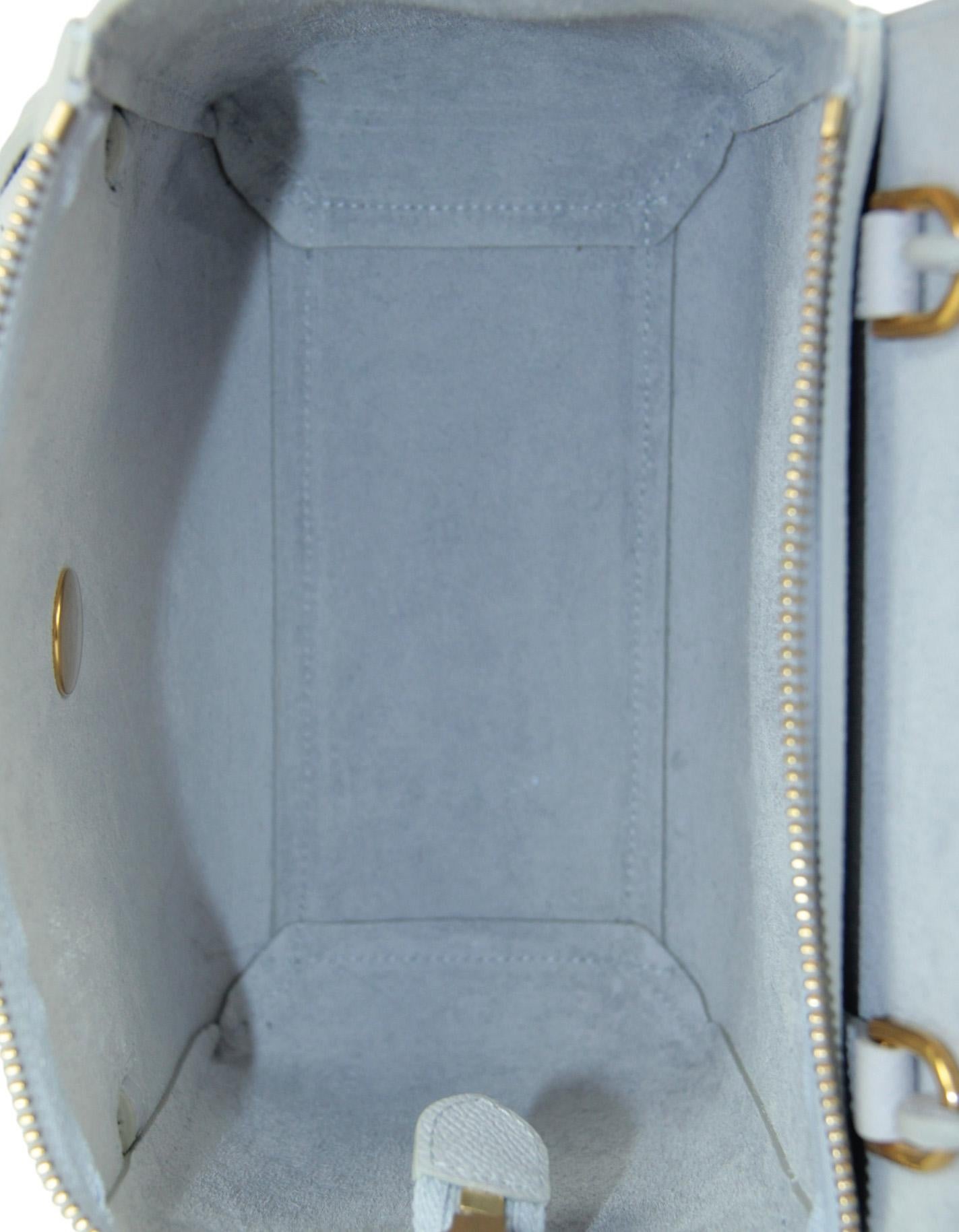 Celine Pearl Grey Grained Leather Nano Belt Bag For Sale 2