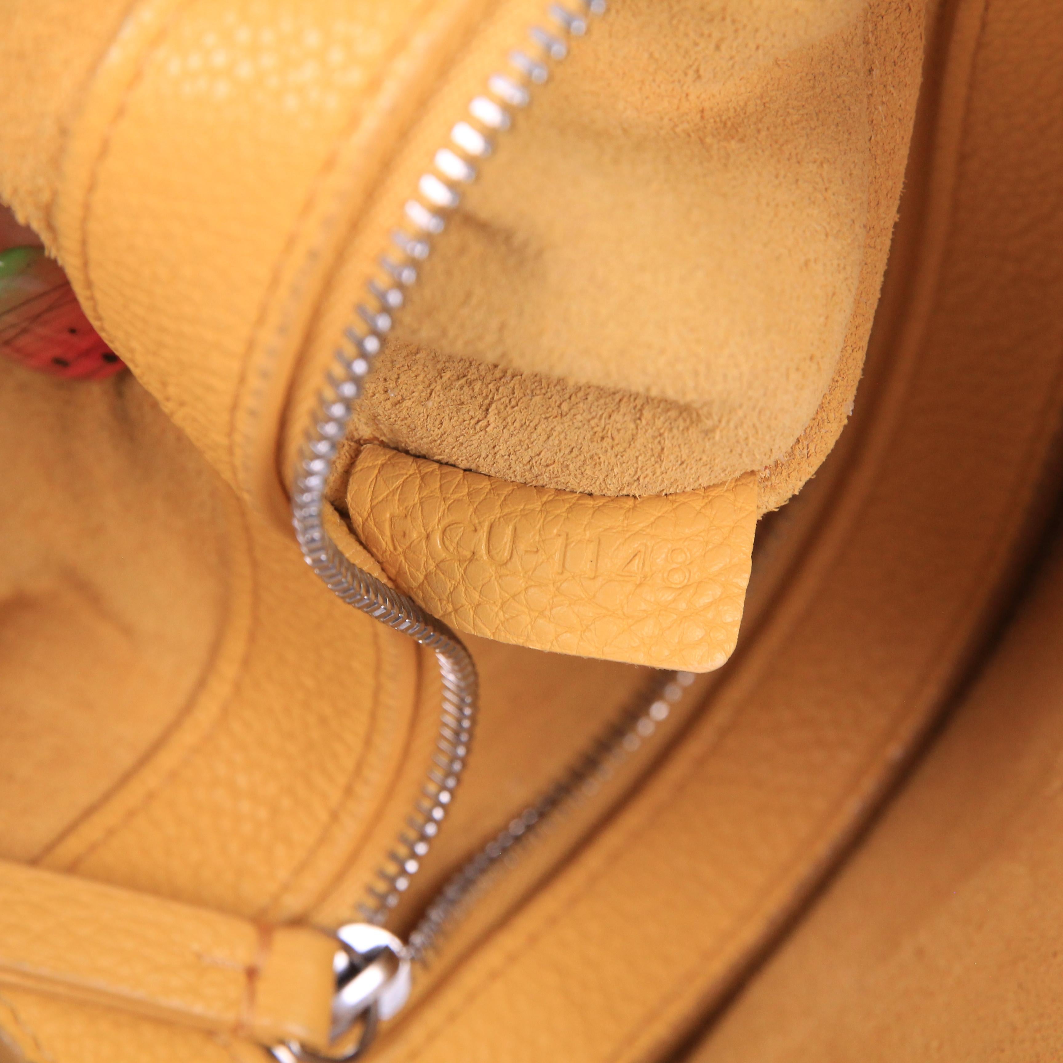 Celine Phantom leather handbag For Sale 12