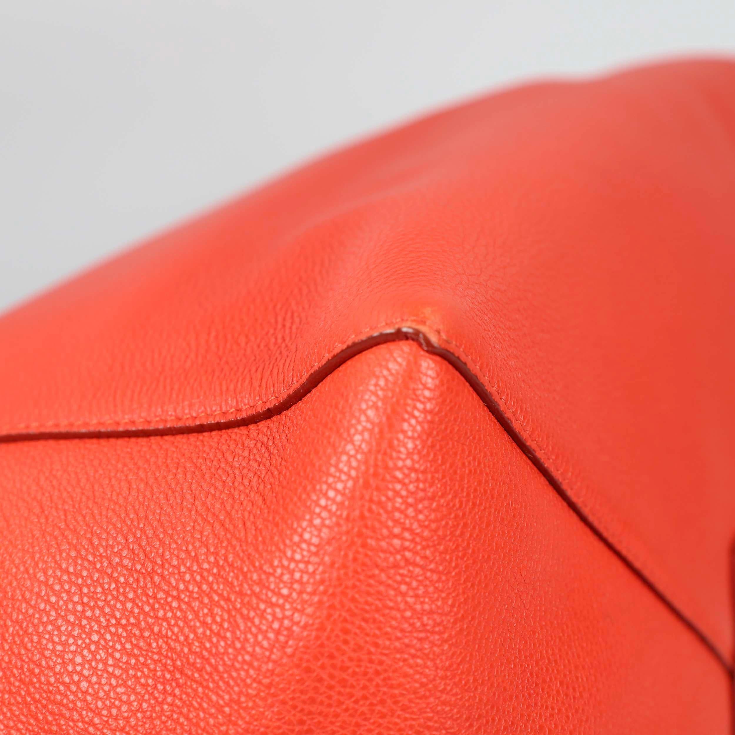 Celine Phantom leather tote For Sale 3