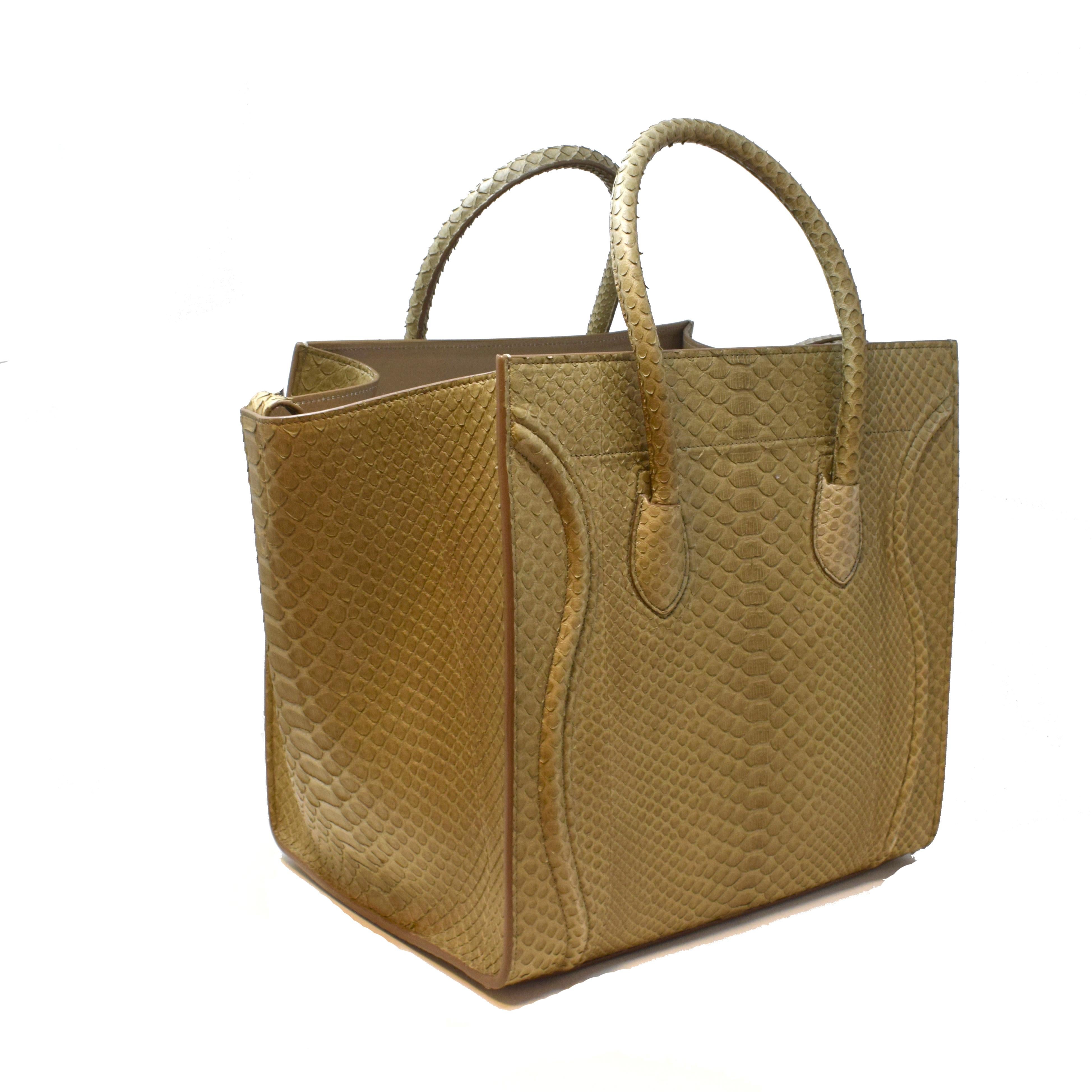 Brilliance Jewels, Miami
Questions? Call Us Anytime!
786,482,8100

Brand: Celine

Model Name: Phantom Luggage

Material: Python Snakeskin

Width: 30 inches

Height: 30 inches

Depth: 9.5 inches

Handle Drop: 5 inches

Condition: Minor Wear and Tear