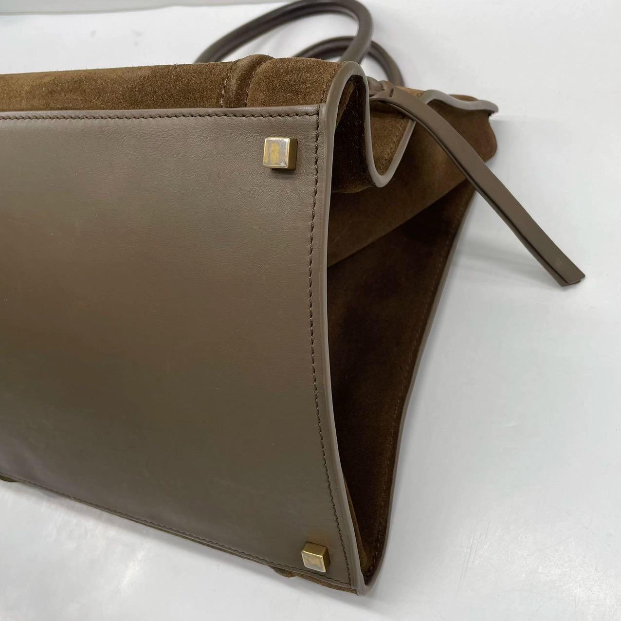 Celine Phantom Mini Dunkelbraunes Wildleder 30cm im Angebot 7