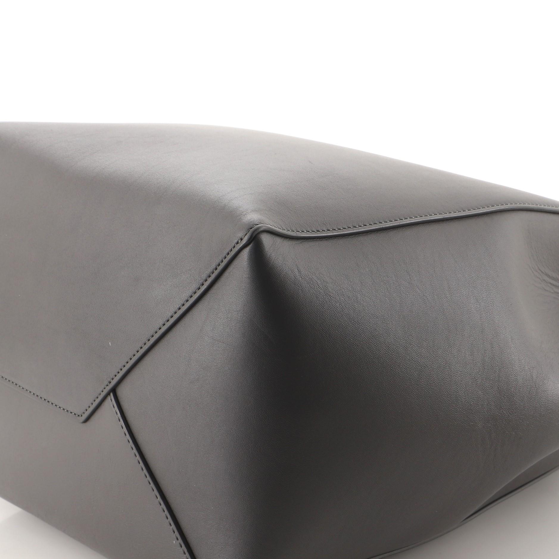 Celine Phantom Tie Cabas Tassel Tote Leather Medium In Good Condition In NY, NY