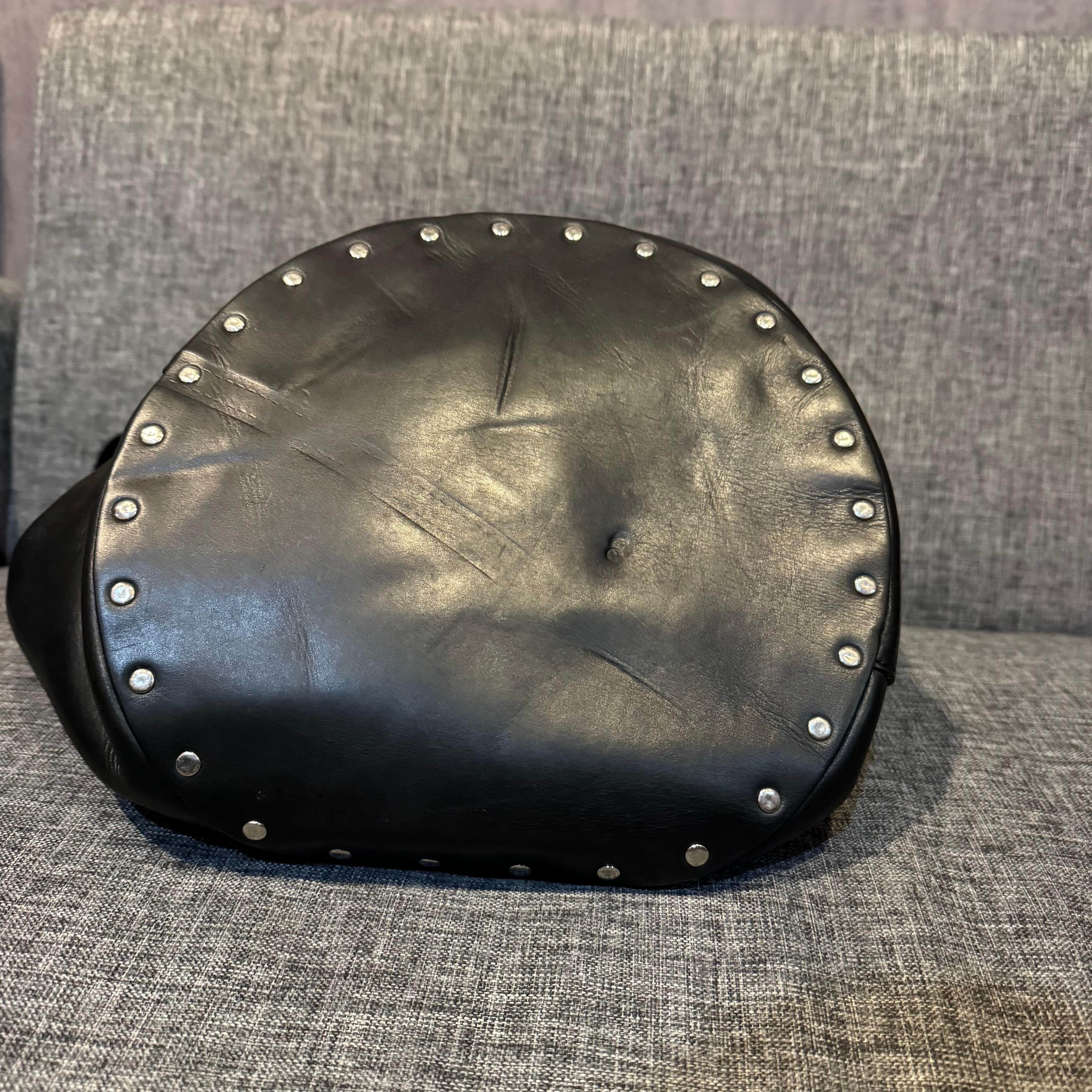 Celine - Phoebe Philo - Sac à dos en cuir noir pour motards Unisexe en vente