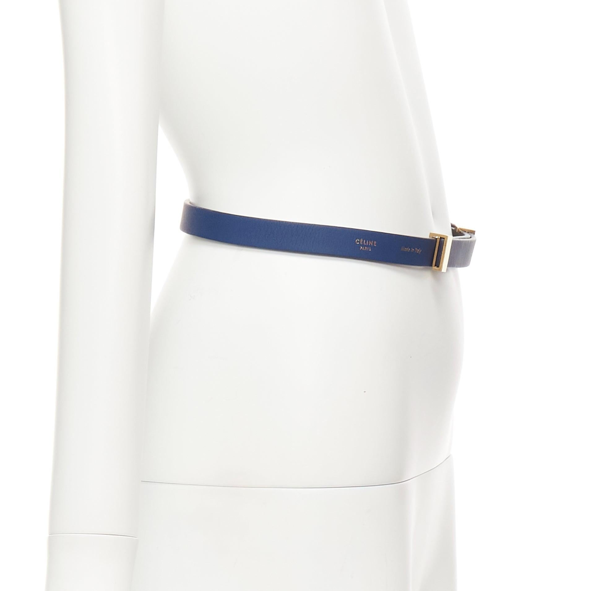 Céline Phoebe Philo, ceinture légère en cuir lisse bleu avec barres métalliques dorées XS Pour femmes en vente