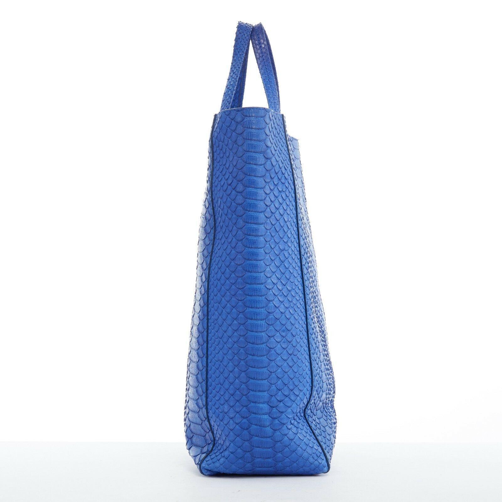 CELINE PHOEBE PHILO Cabas cobalt blue python leather verticle tote shopper bag In Excellent Condition In Hong Kong, NT