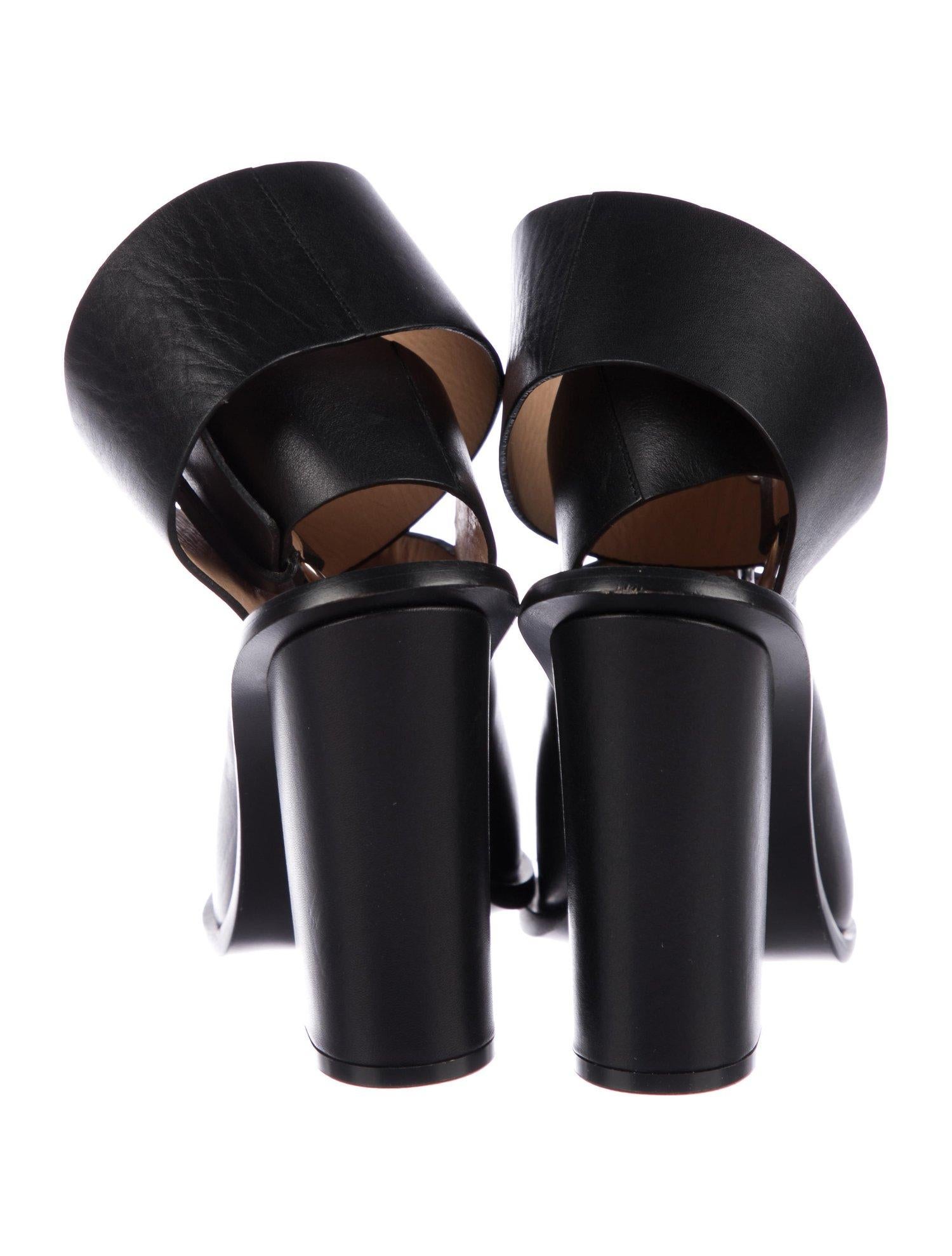 Women's Celine Phoebe Philo NEW Black Leather Silver Ankle Buckle Sandals Chunky Heels