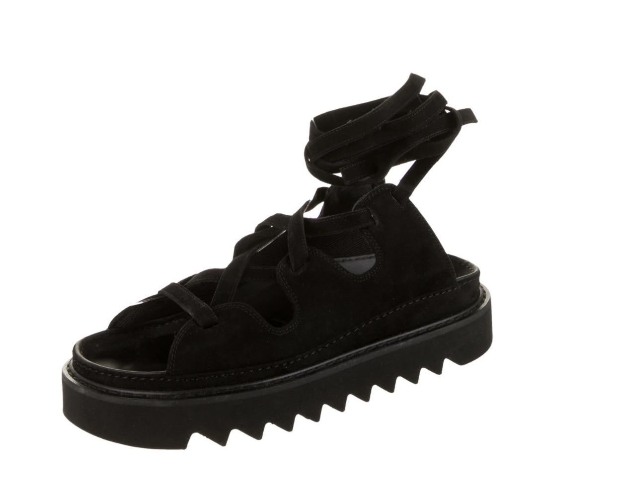 Celine Phoebe Philo NEW Schwarz Wildleder Krawatte Gladiator Papa Plattform Sandalen in Box 1