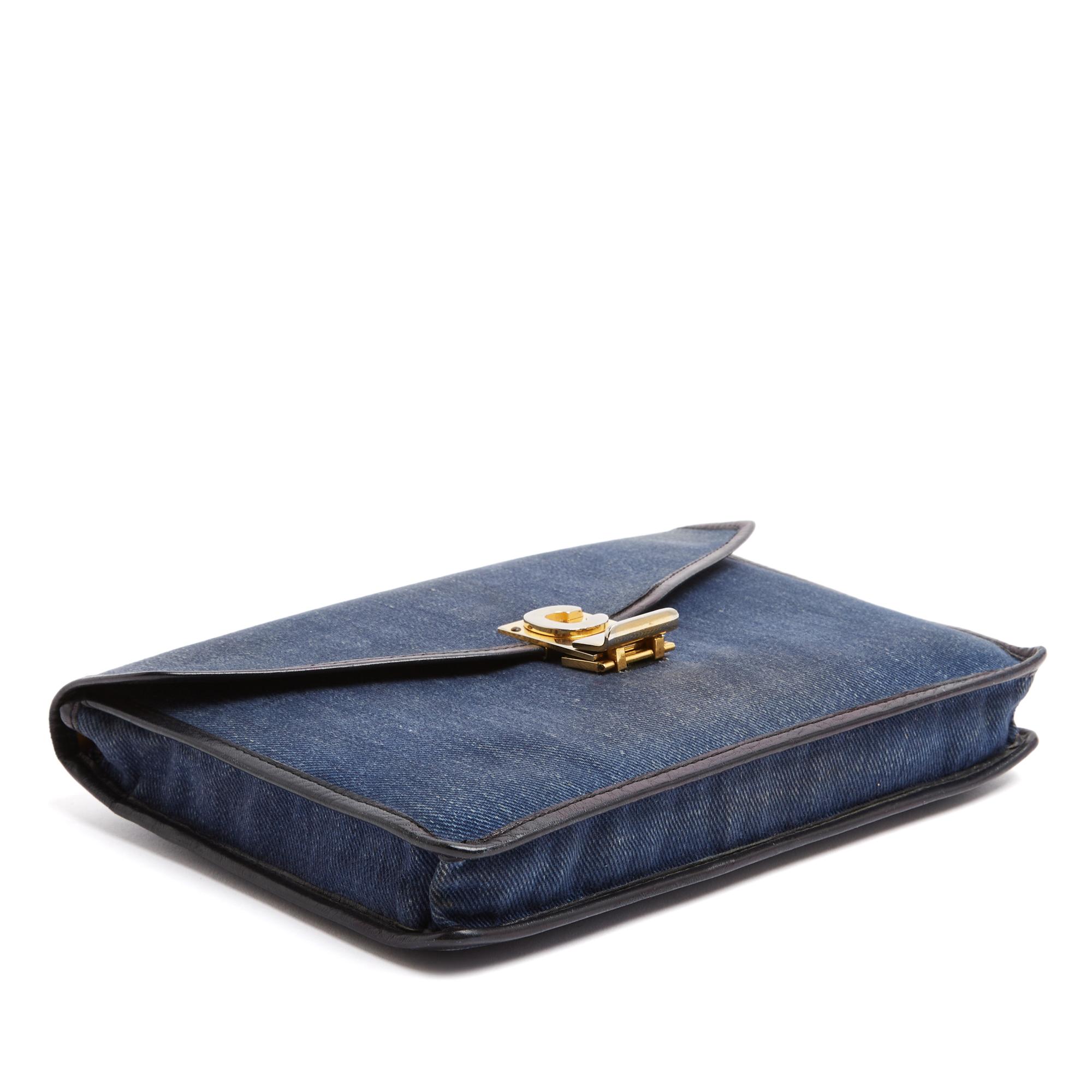 Femenino o masculino Céline Pochette Enveloppe 1985s Cuero Denim Azul Marino Diamante Embrague Celine en venta