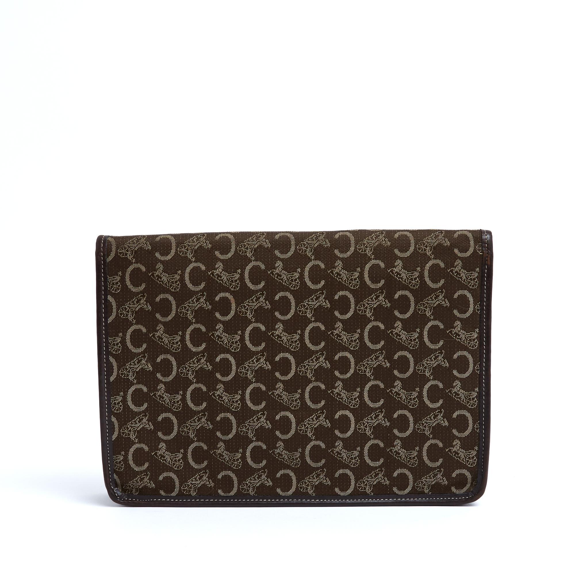 Black Céline Pochette Enveloppe Calèche 1985s Brown Monogram Canvas Clutch Celine For Sale