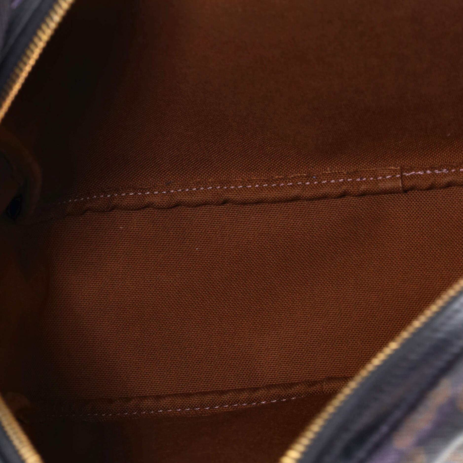 Celine Pocket Messenger Bag Triomphe aus beschichtetem Segeltuch für Damen oder Herren