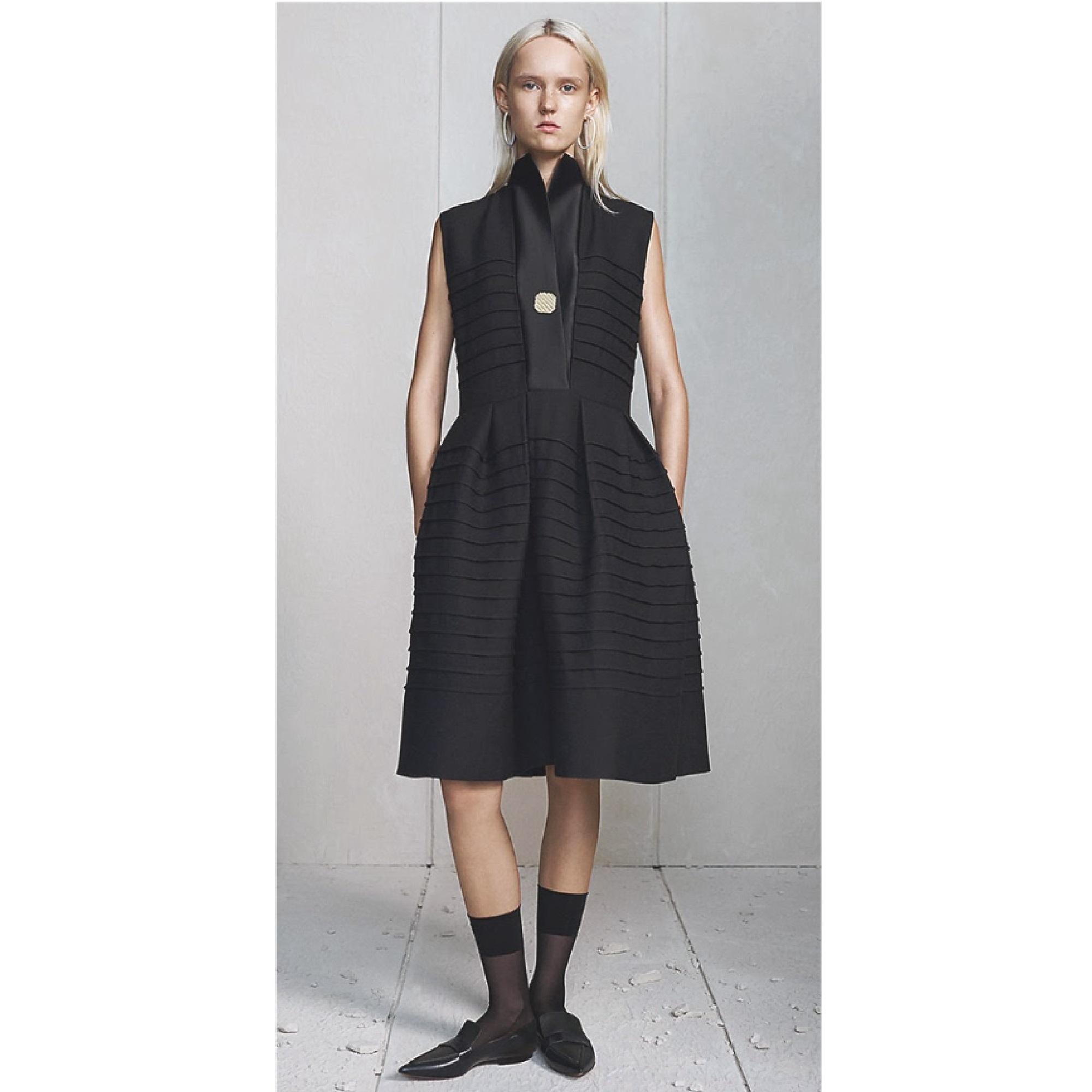 Céline Pre Fall 2014 Robe FR38 Black Wool Cocktail Dress UK10 US8 NWT Celine 2