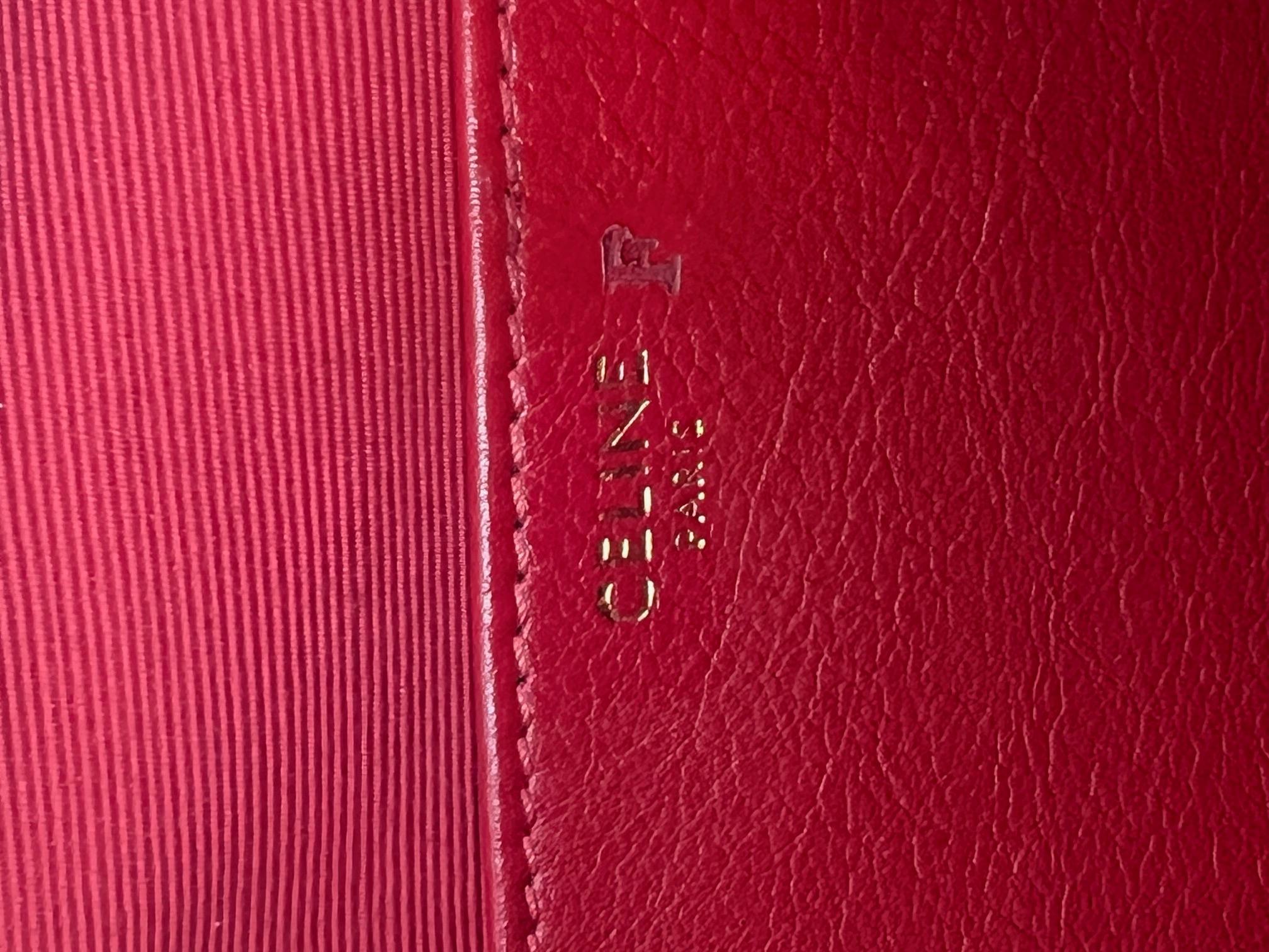 Bolso Crossbody C Cine acolchado de piel de becerro mediano C Charm rojo en venta 6