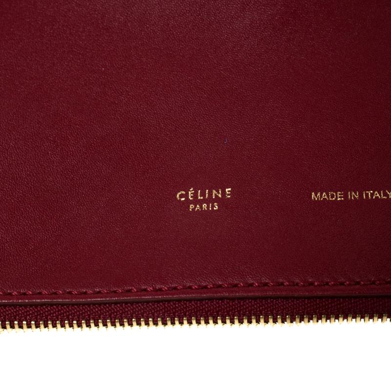 Céline Red Leather Berlingot Clutch In Excellent Condition In Dubai, Al Qouz 2