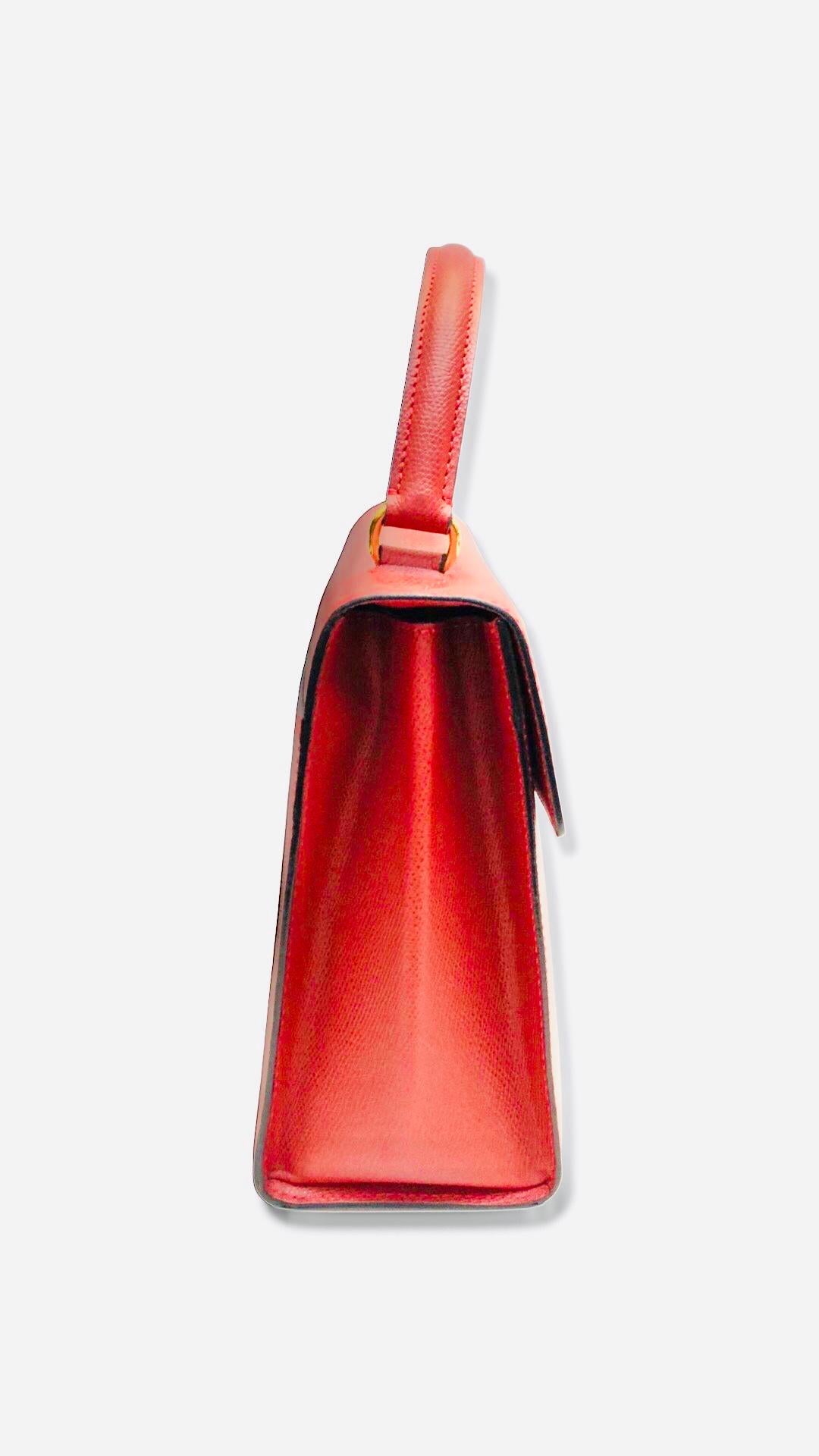 Women's or Men's Celine red leather box handbag For Sale