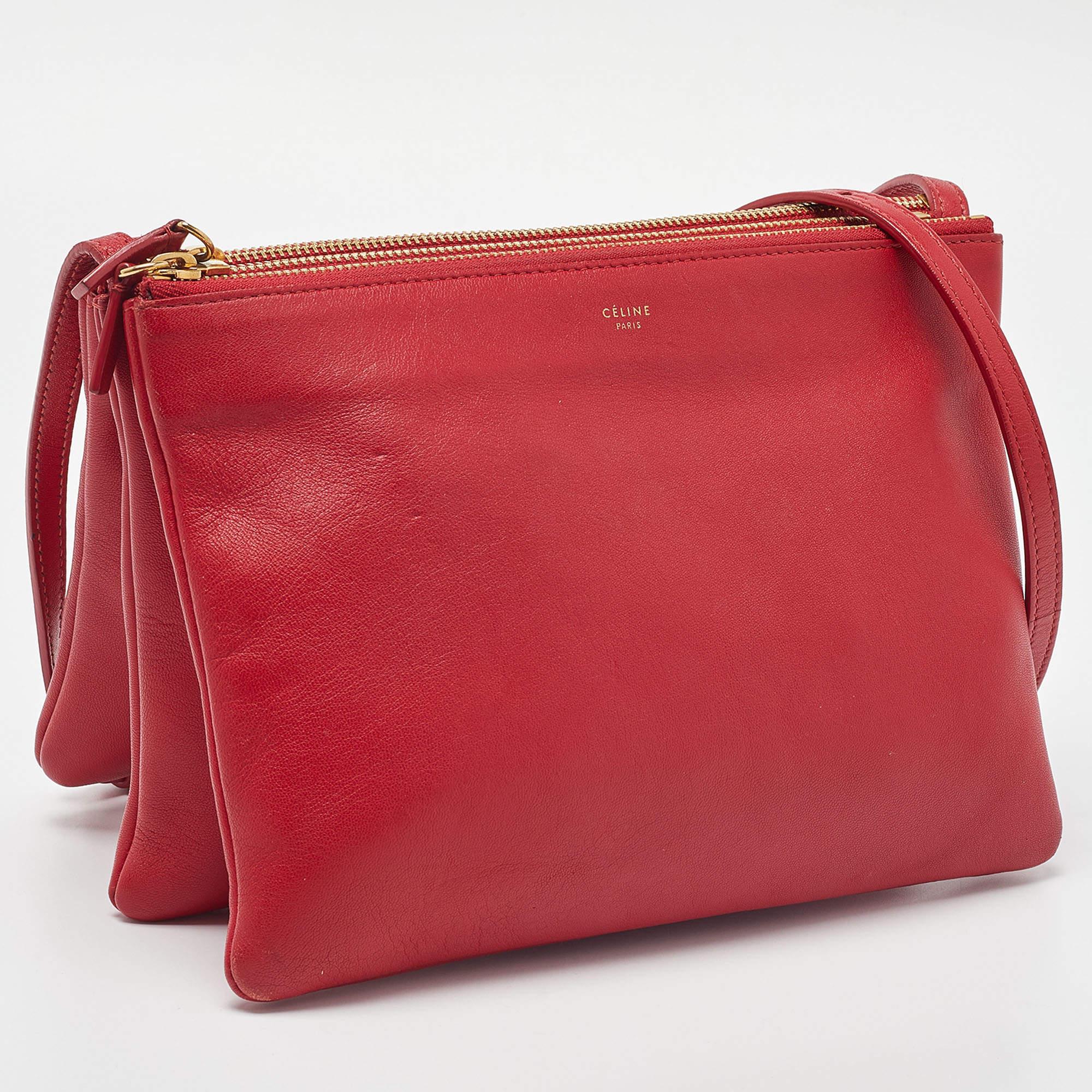 Celine Red Leather Large Trio Zip Crossbody Bag In Good Condition In Dubai, Al Qouz 2