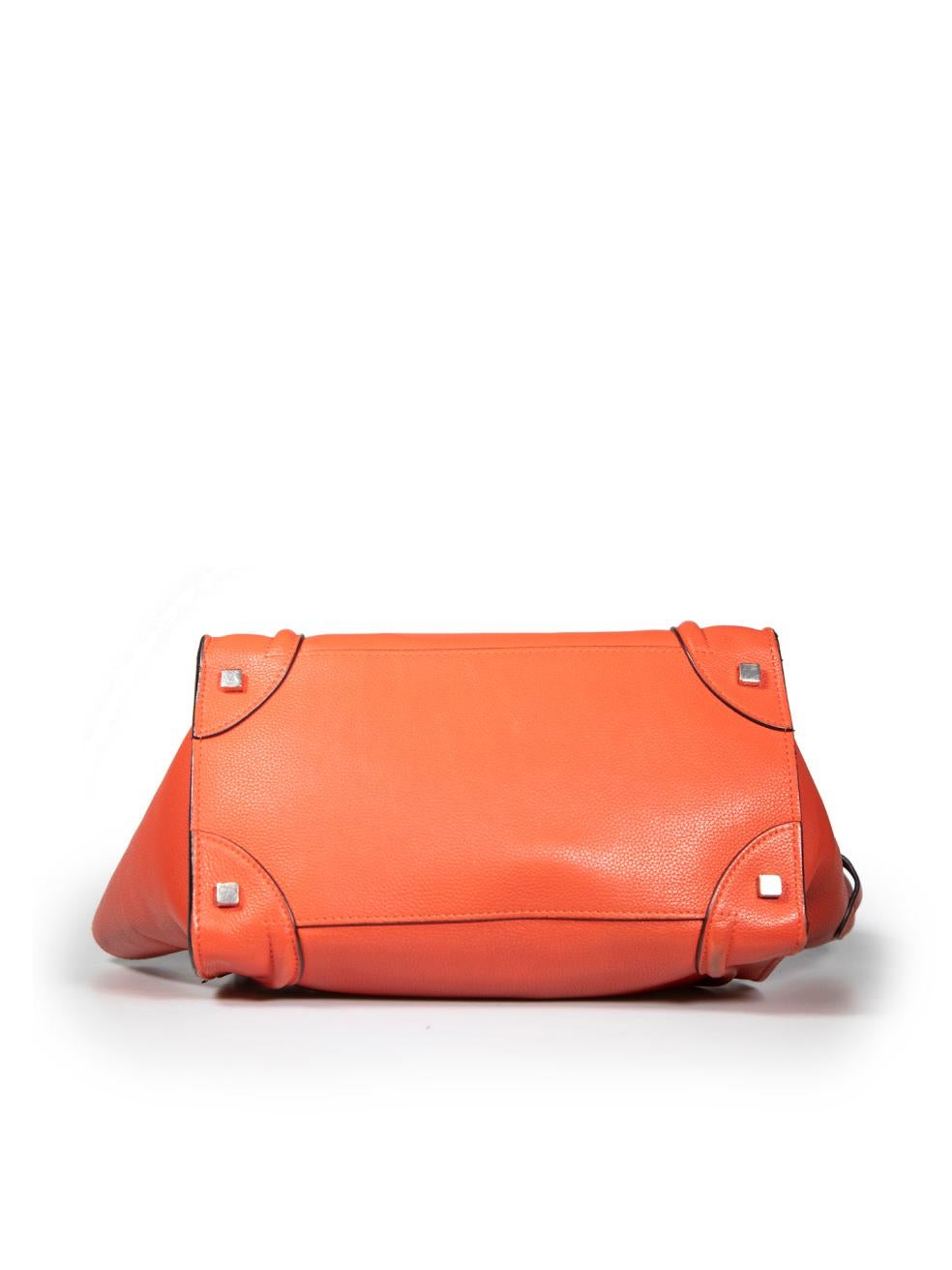 Fourre-tout Micro Luggage en cuir rouge de Celine Pour femmes en vente