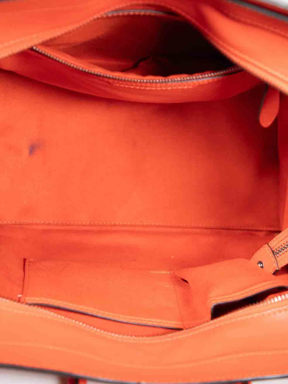 Fourre-tout Micro Luggage en cuir rouge de Celine en vente 1