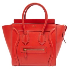 Celine Mikro-Gepäcktasche aus rotem Leder