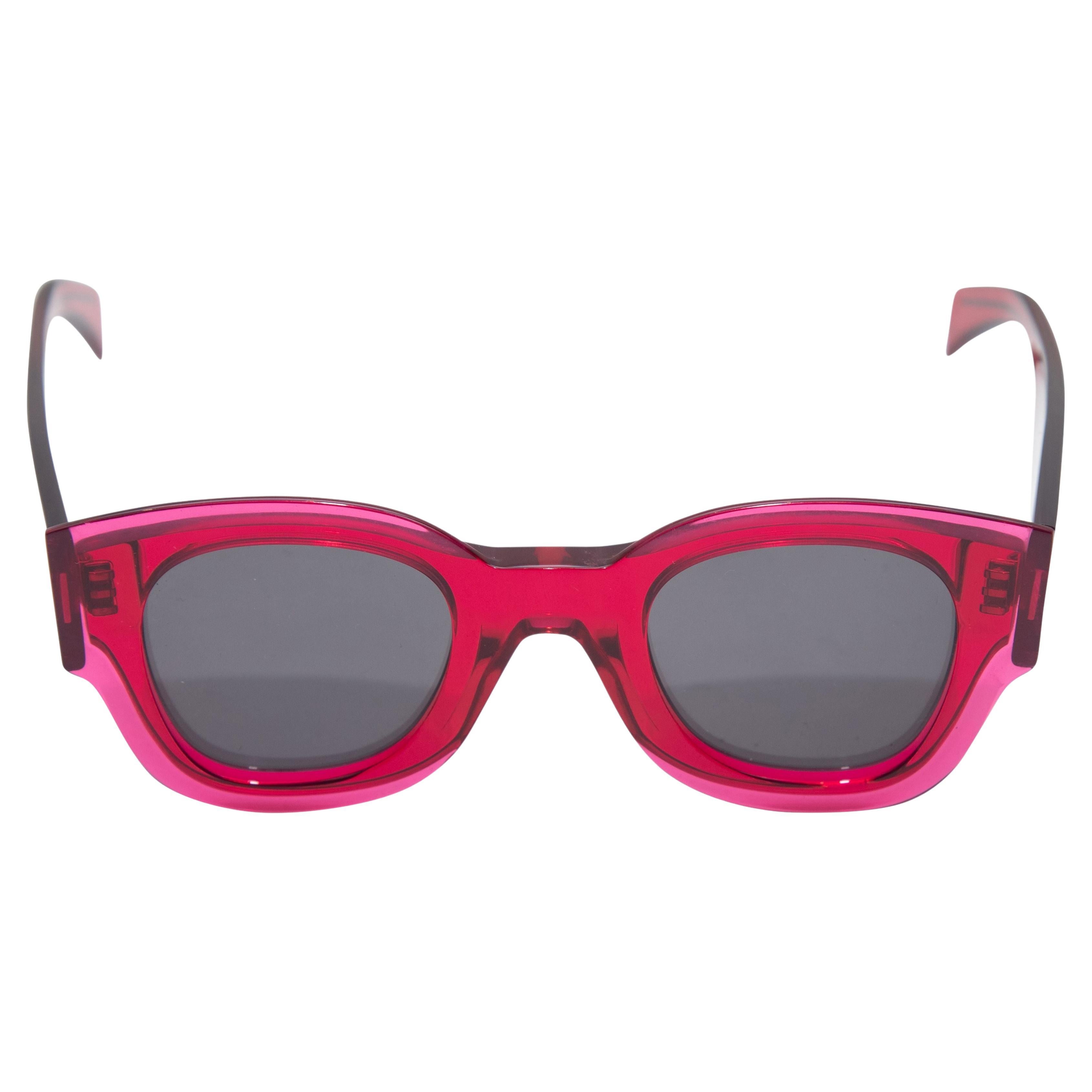 Céline CL 40039 U Red Sunglasses at 1stDibs celine cl40039u, celine