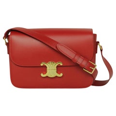 Sac Classique Triomphe en cuir de veau rouge brillant de Celine rt. 4150