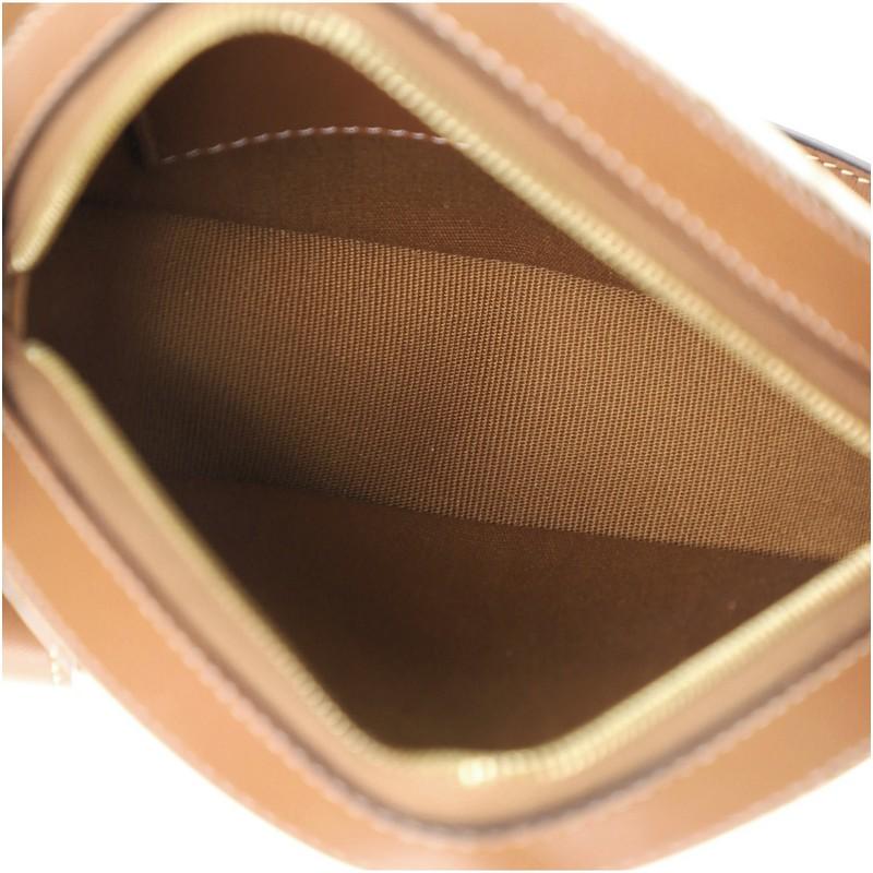 Celine Round Purse on Strap Triomphe Beschichtetes Segeltuch 1