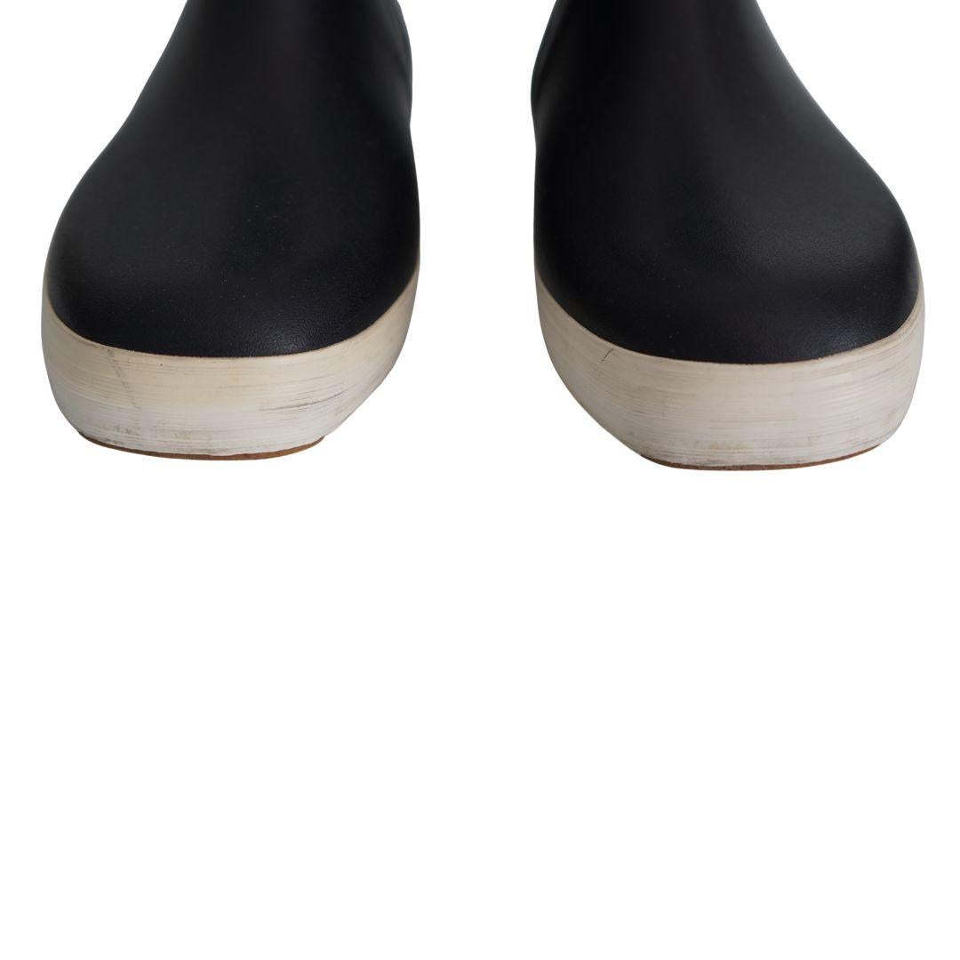 Bottes de pluie en caoutchouc de Celine 39 en vente 5