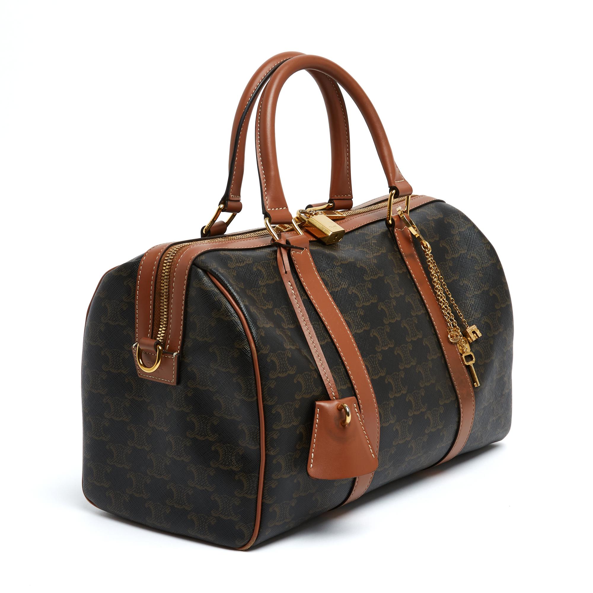 Noir Celine Sac Main GM Charms 2025 Boston Triomphe Toile Hand Bag Strap Céline en vente