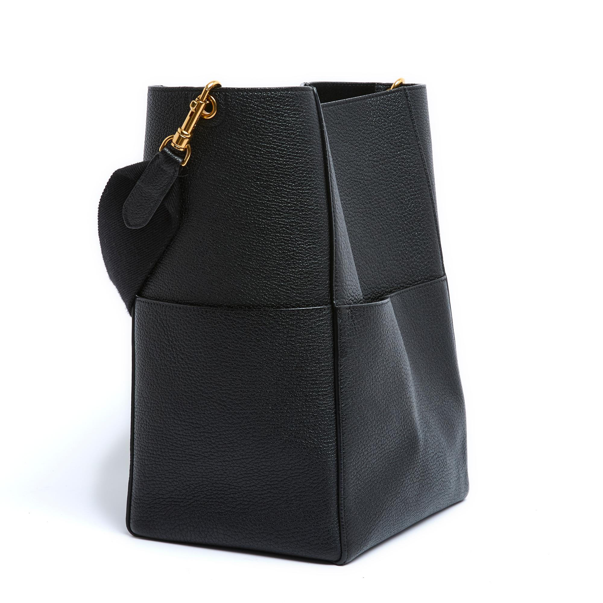  Sac Celine Sangle Black Bucket Bag de Phoebe Philo Unisexe 