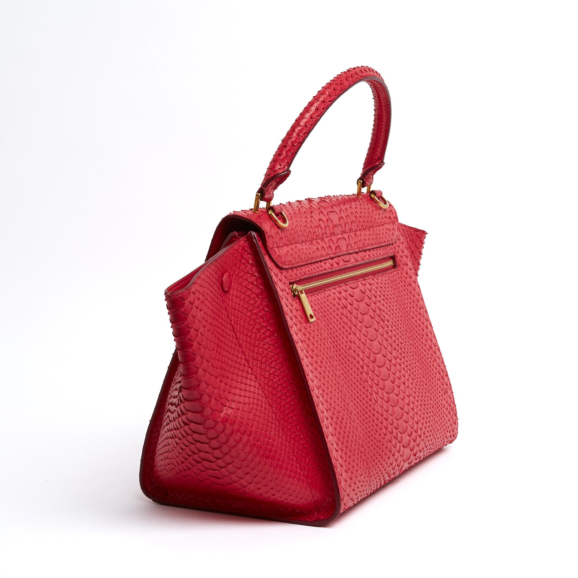 Céline Sac Trapeze Bolso mediano de piel rosa brillante Nuevo de Phoebe Philo Celine en Nuevo estado para la venta en PARIS, FR
