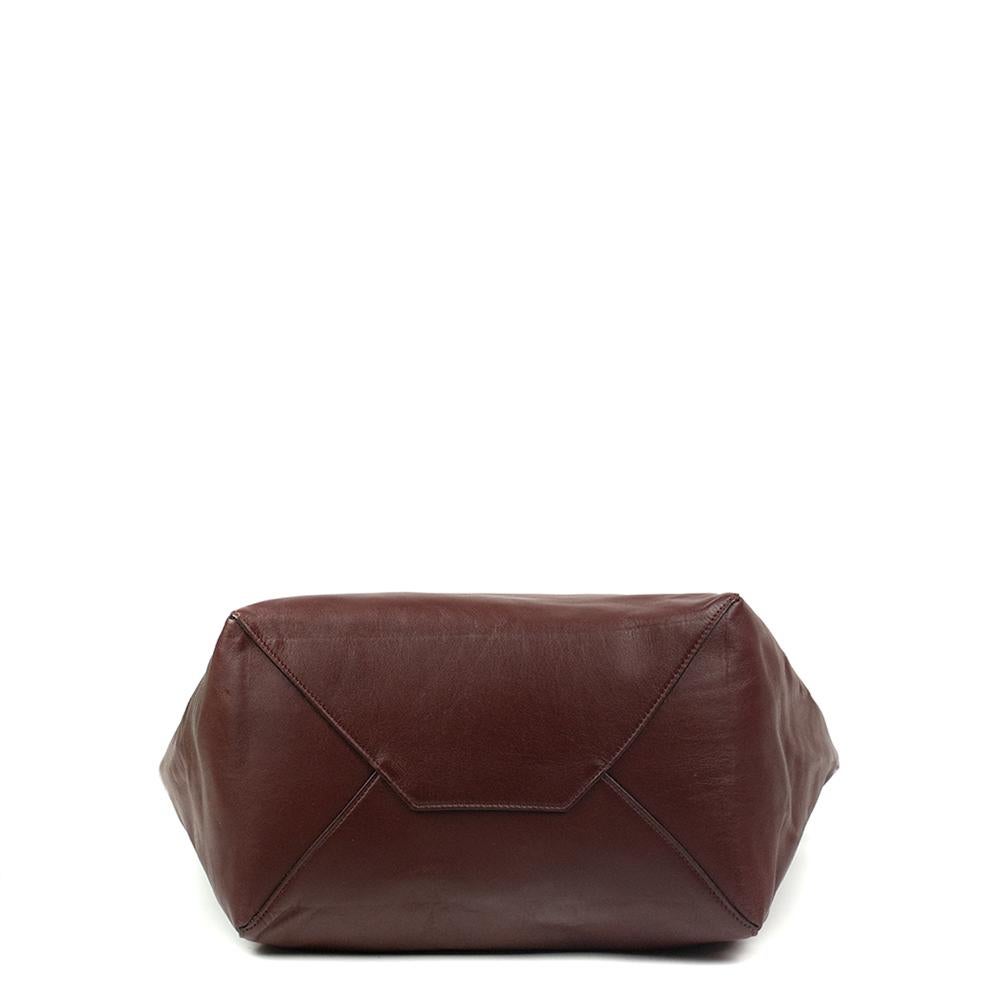 CÉLINE Shoulder bag in Burgundy Leather In New Condition In Clichy, FR