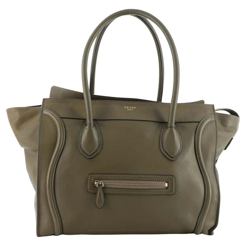 Celine Triomphe Shoulder Bag in Shiny Calfskin Lavender Grey Should Bag ...