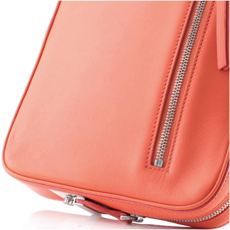 Celine Side Lock Dragonne Pouch Leder für Damen oder Herren
