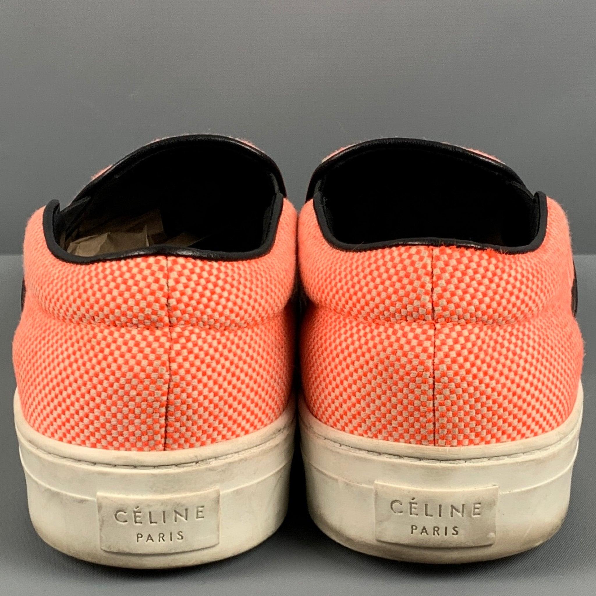 CELINE Size 8.5 Orange White Fabric Nailhead Slip On Sneakers In Good Condition For Sale In San Francisco, CA