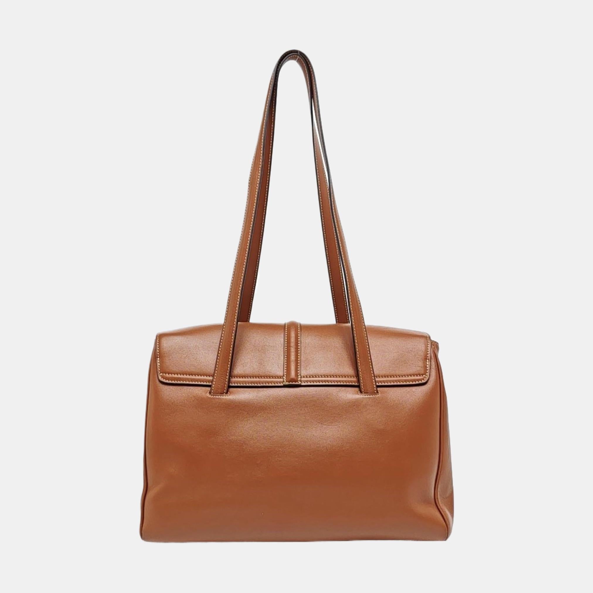 Donna Celine Soft 16 Borsa Caramel Natural Tan Pelle di Vitello Liscia in vendita