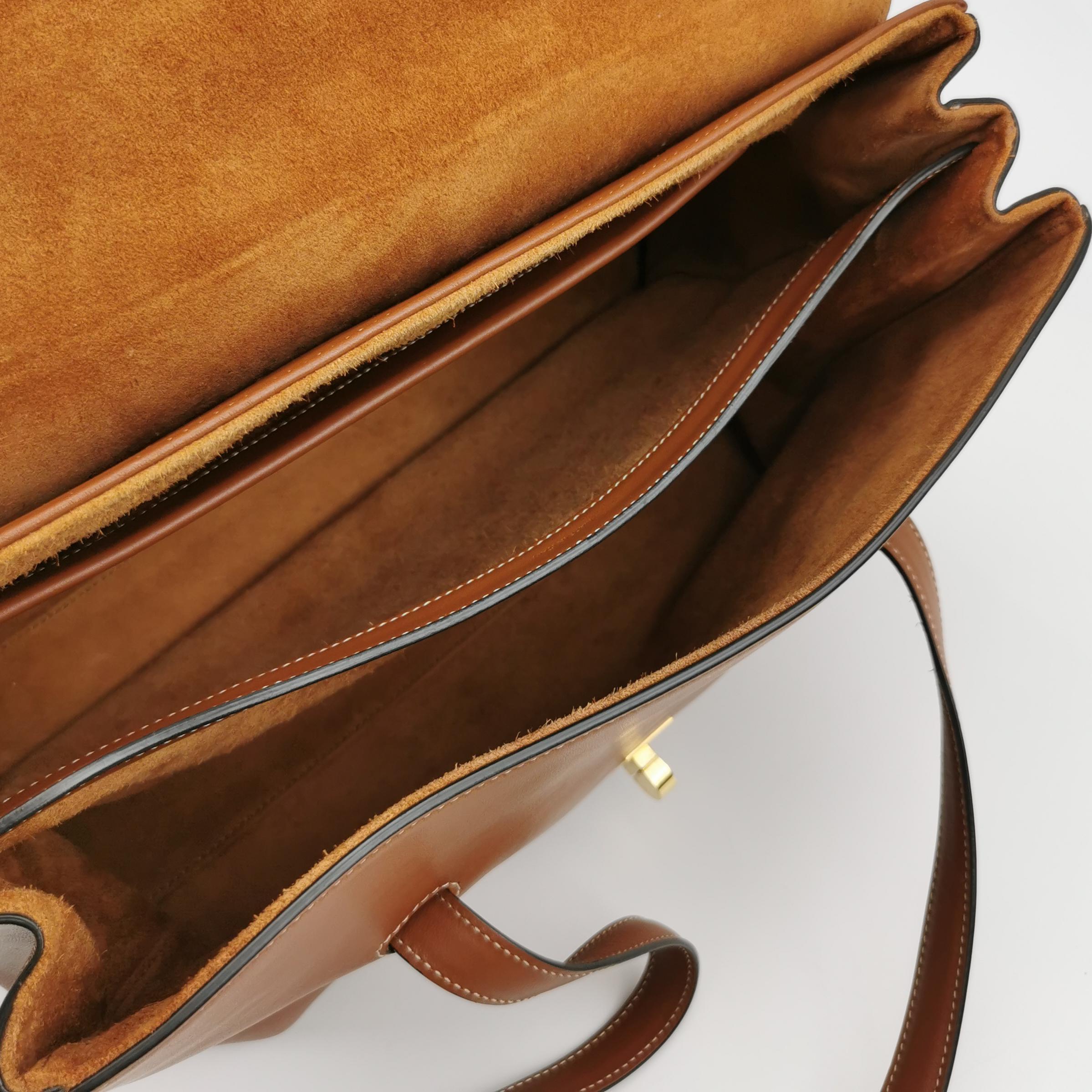 Donna Celine Soft 16 Borsa Caramel Natural Tan Pelle di Vitello Liscia in vendita