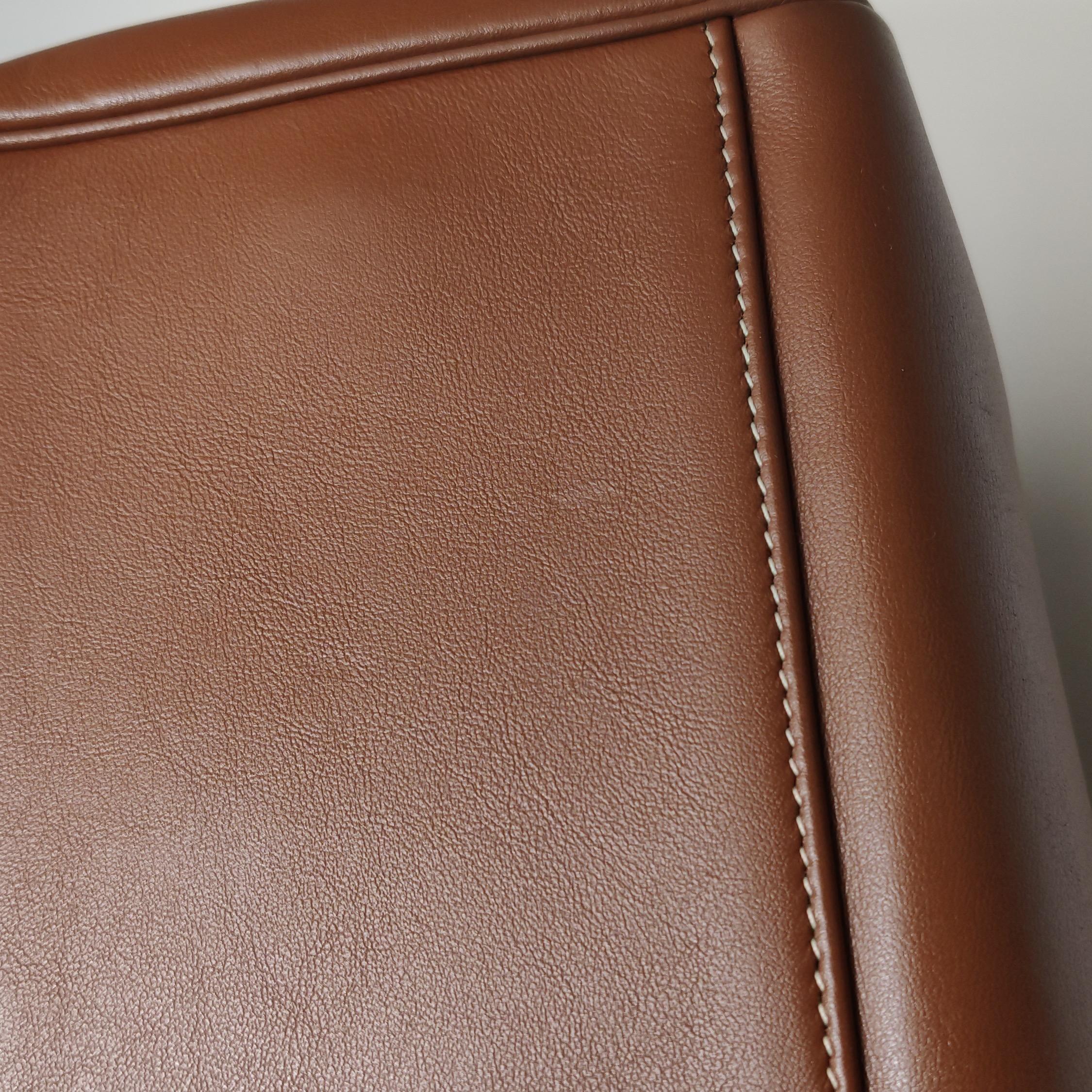 Celine Soft 16 Borsa Caramel Natural Tan Pelle di Vitello Liscia in vendita 4