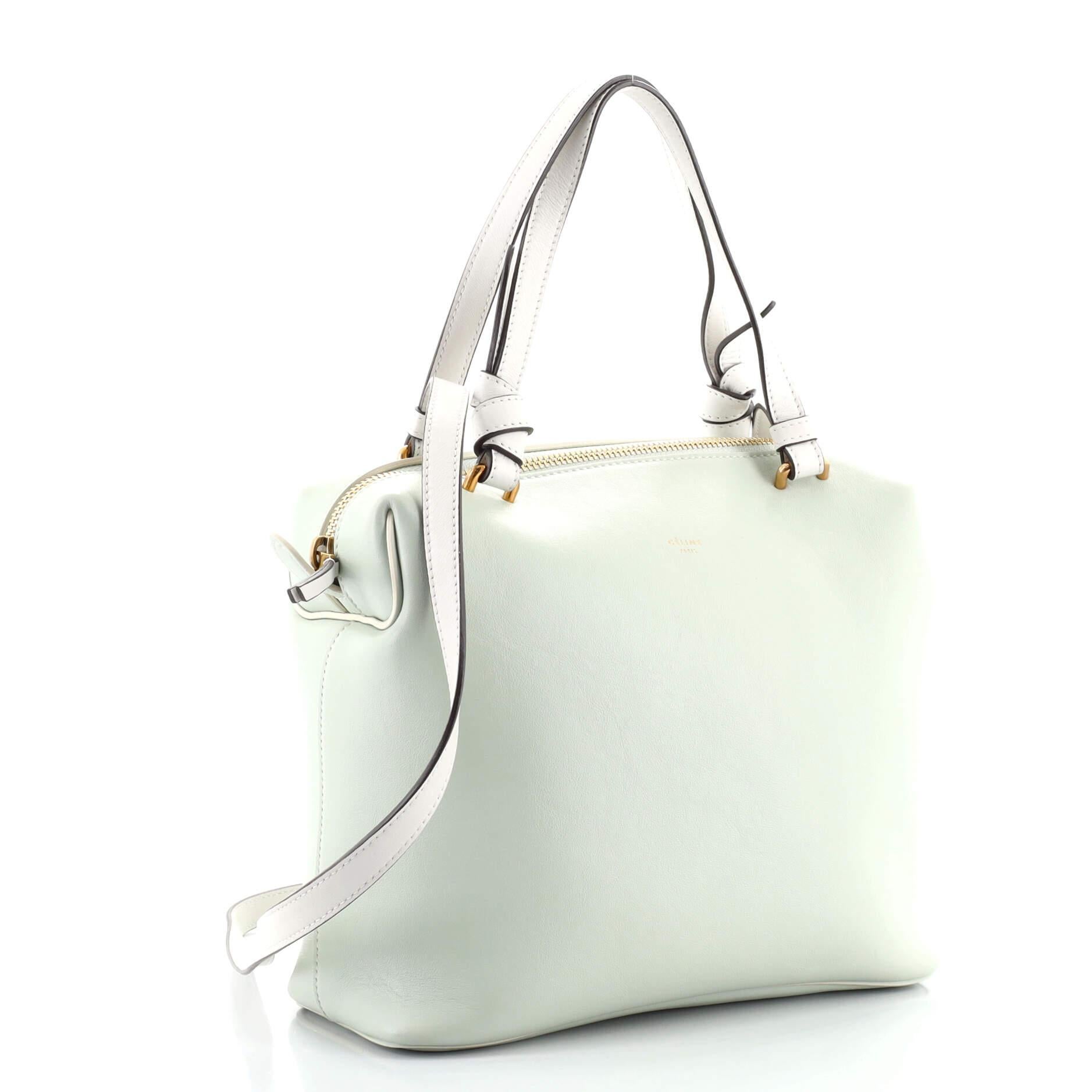 Ledertasche in zartem Würfelform von Celine Klein (Grau)
