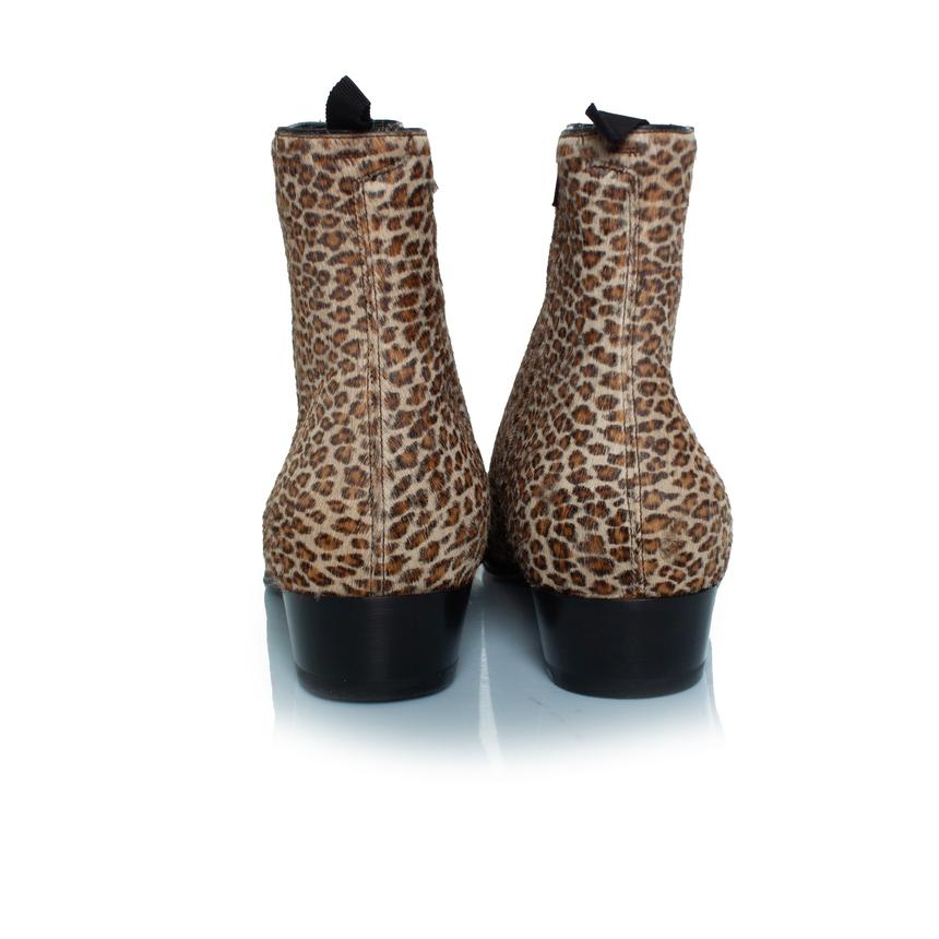 Celine, stivali leopardati in pelle di vitello SS19 in vendita 1