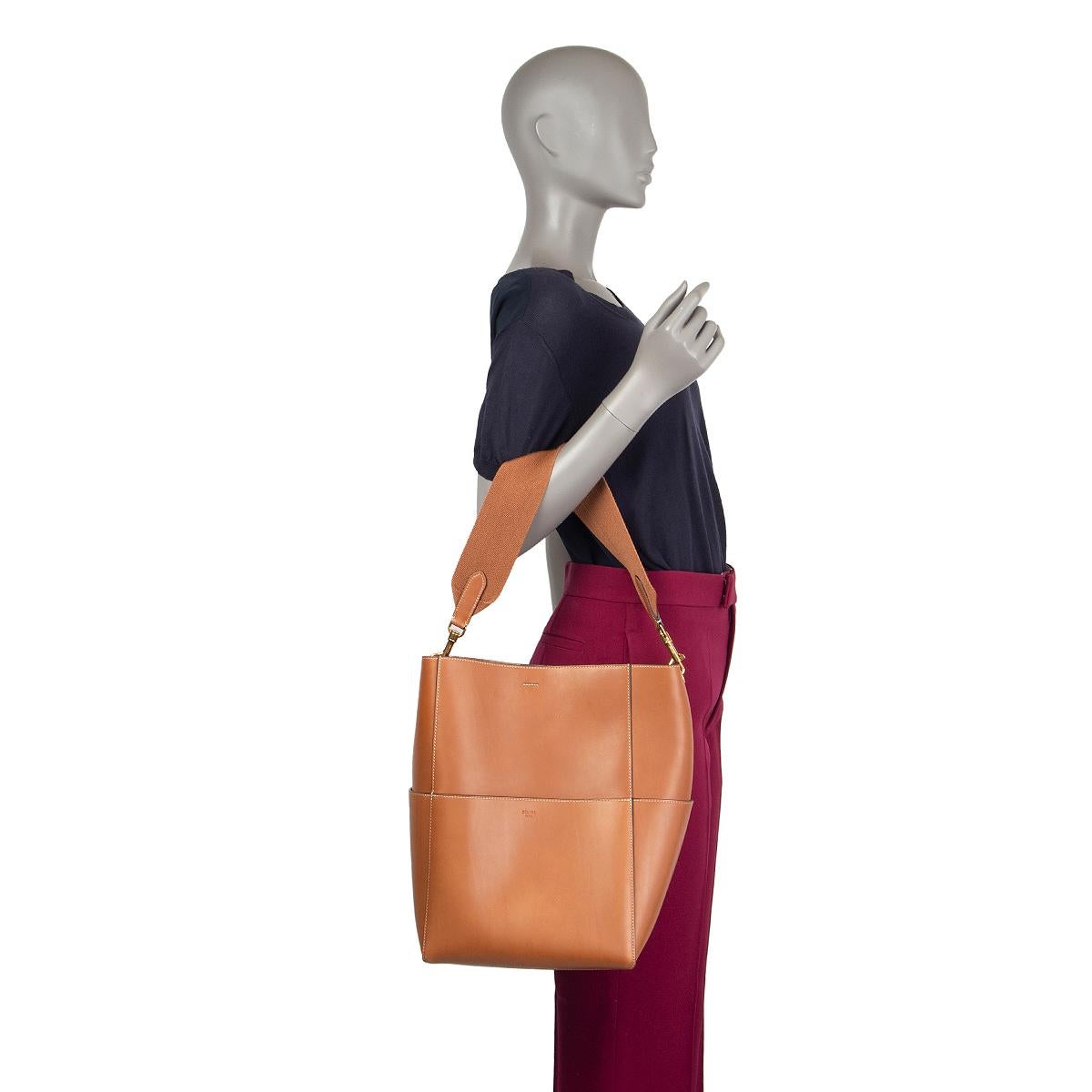 Women's CELINE Tan brown Natural Calfskin leather SANGLE BUCKET Shoulder Bag