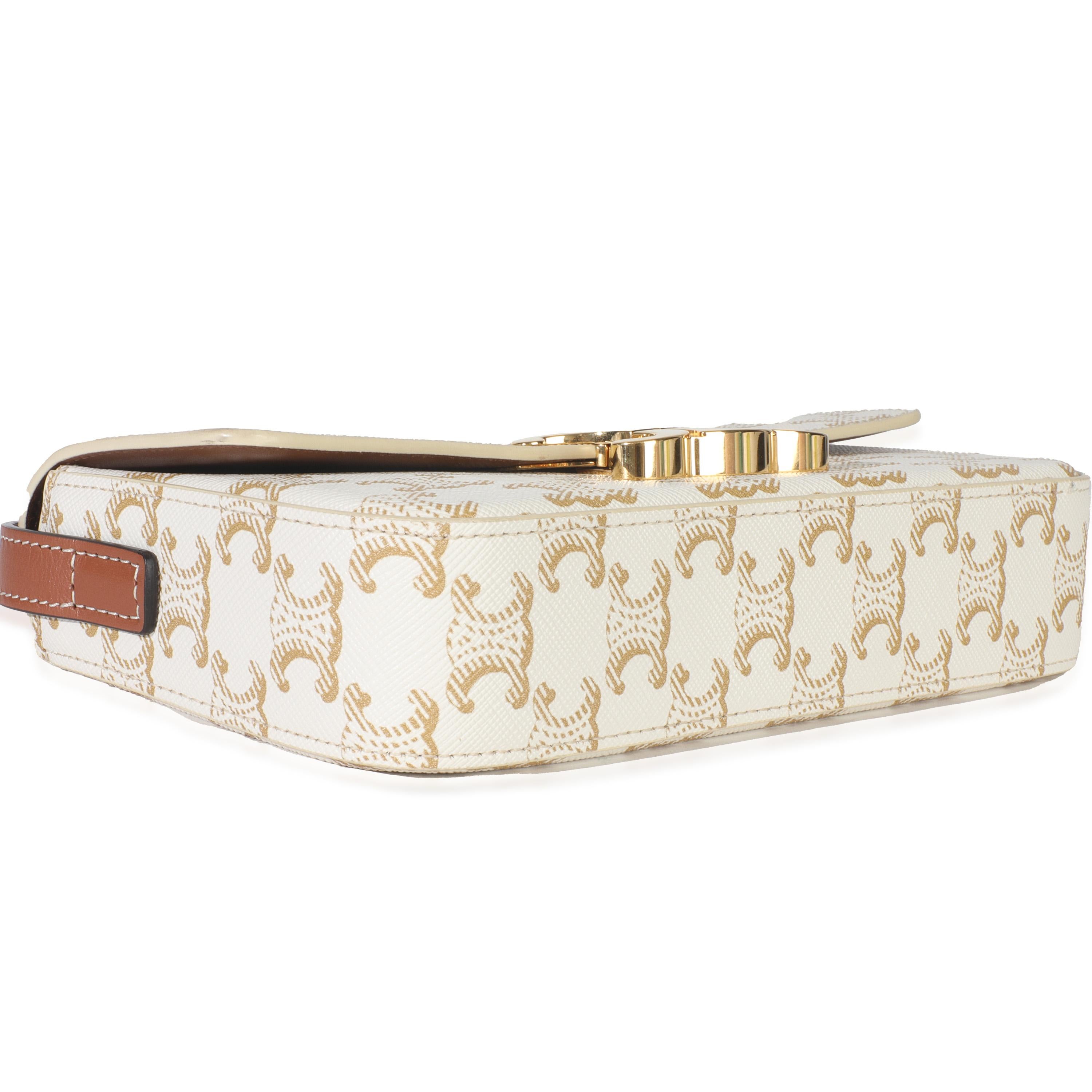 Celine Borsa a tracolla Triomphe in tela bianca e pelle di vitello Tan Claude in vendita 2